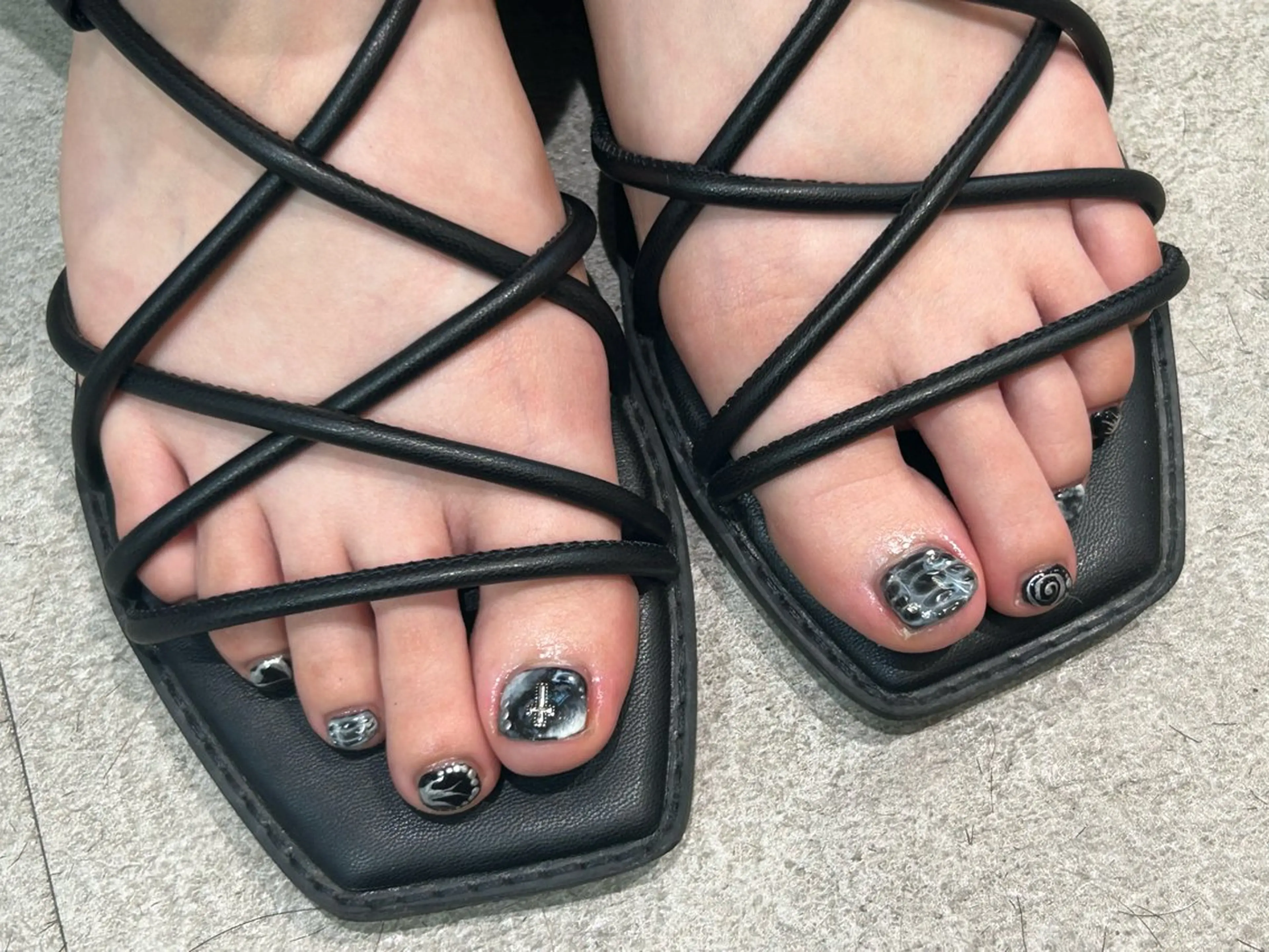 夏におすすめ🎐🍧フットネイルの写真