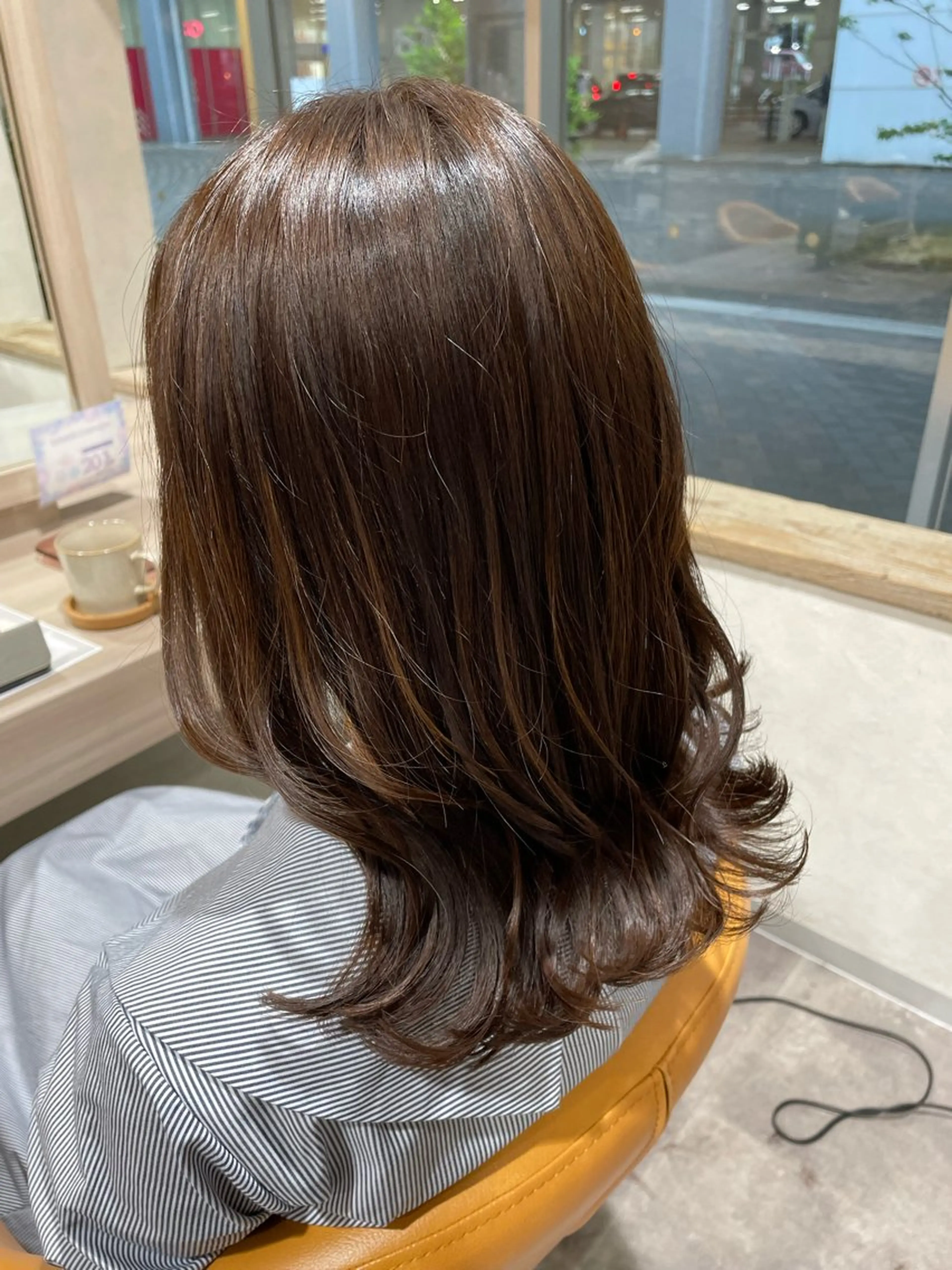 セミロング 生盛 智穂子のヘアスタイル