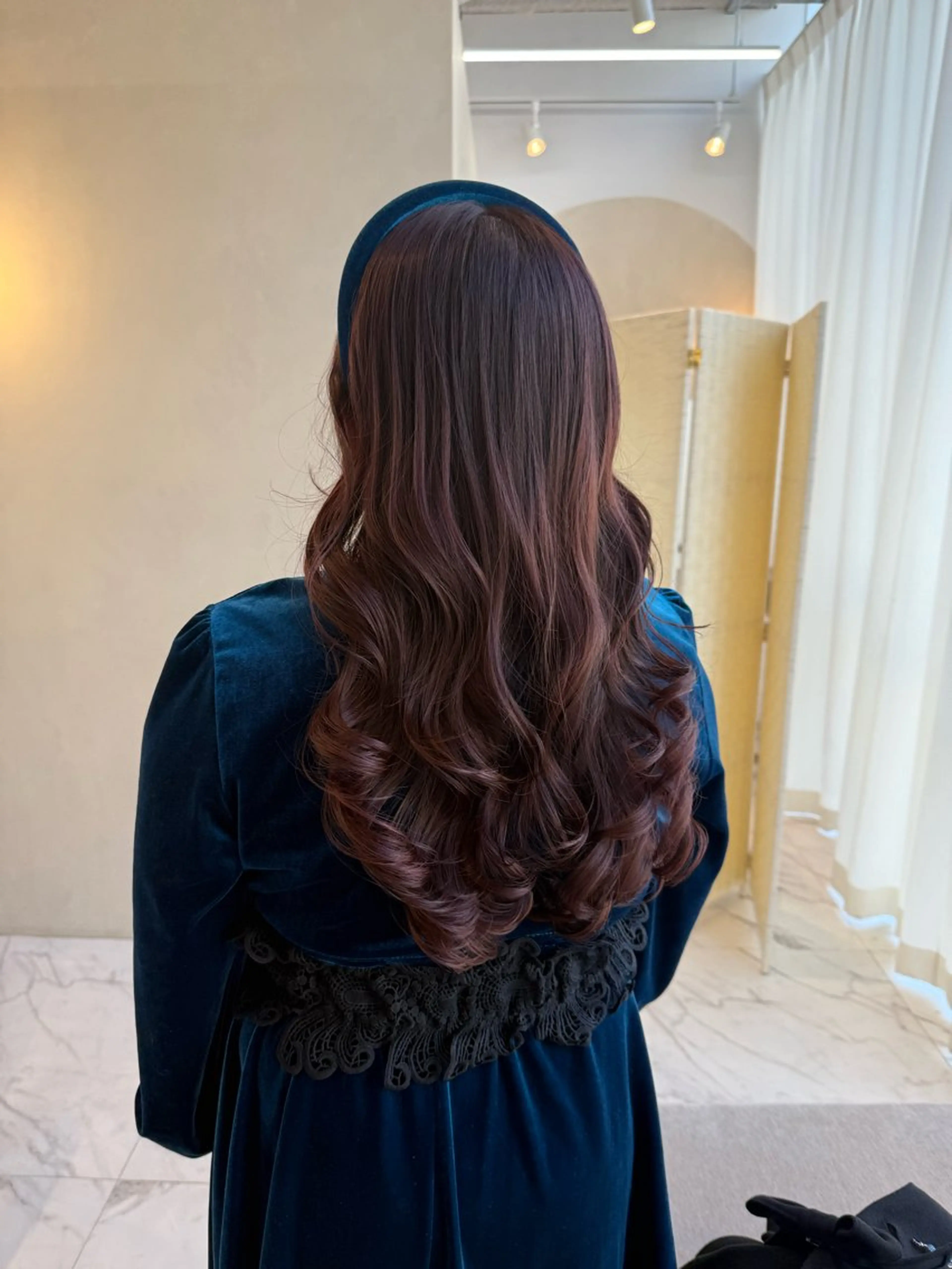 ロング パーマ コテ巻き風パーマ 🦋にこ🦋のヘアスタイル