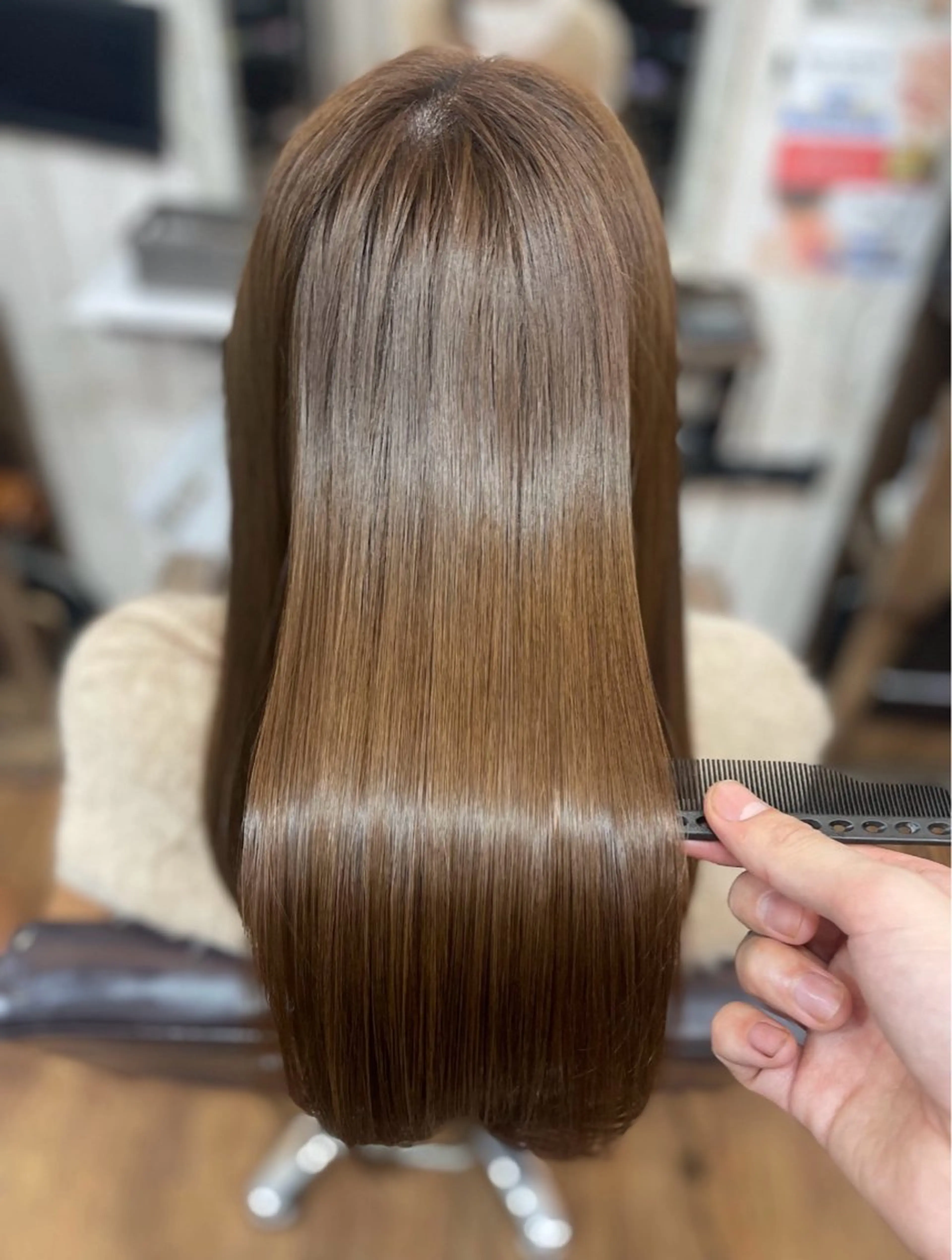 ロング トリートメント 🫧透明感カラー/ 縮毛矯正☁️Hiroのヘアスタイル