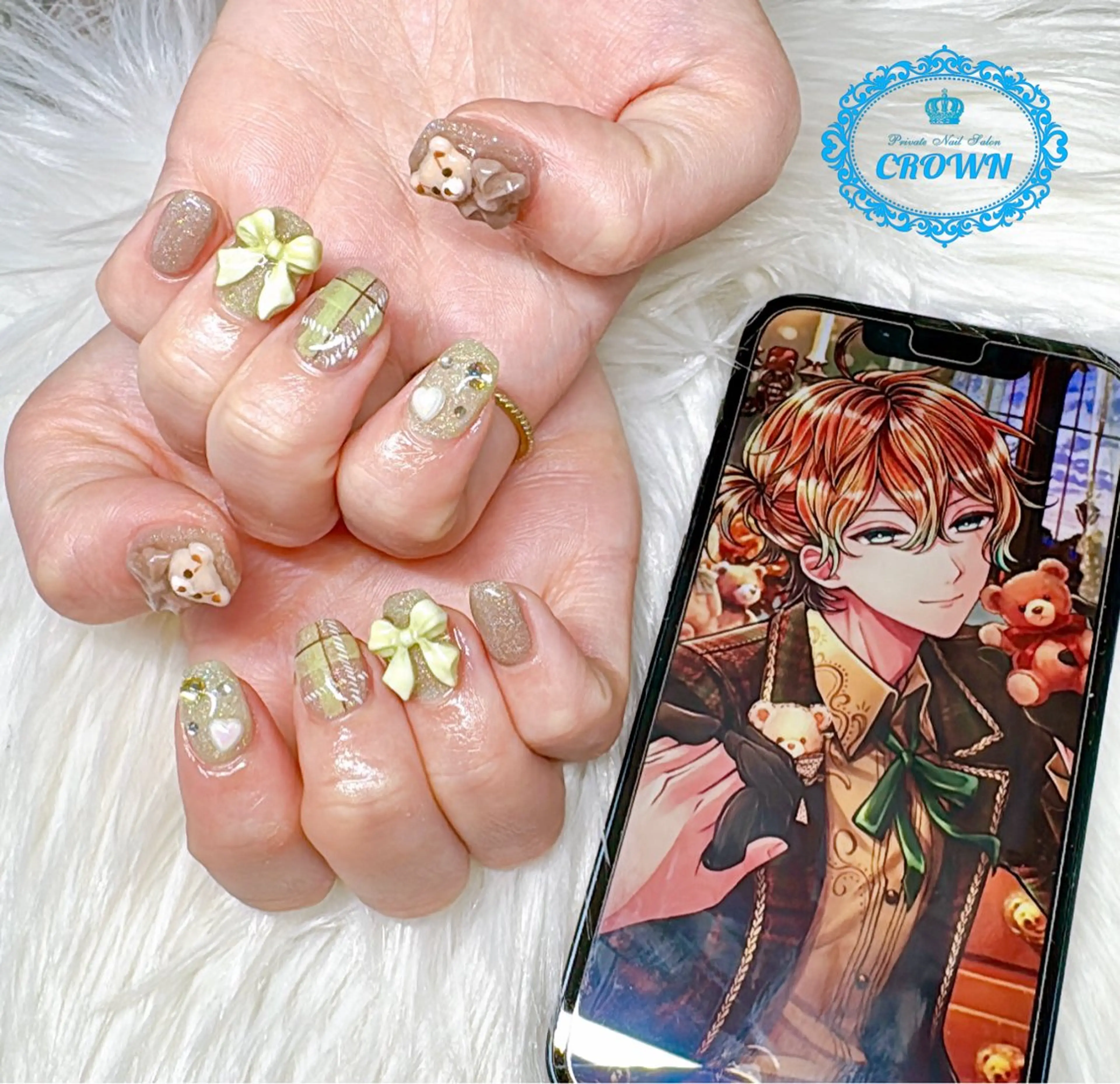 ネイル CROWN プライベートサロンのネイルデザイン