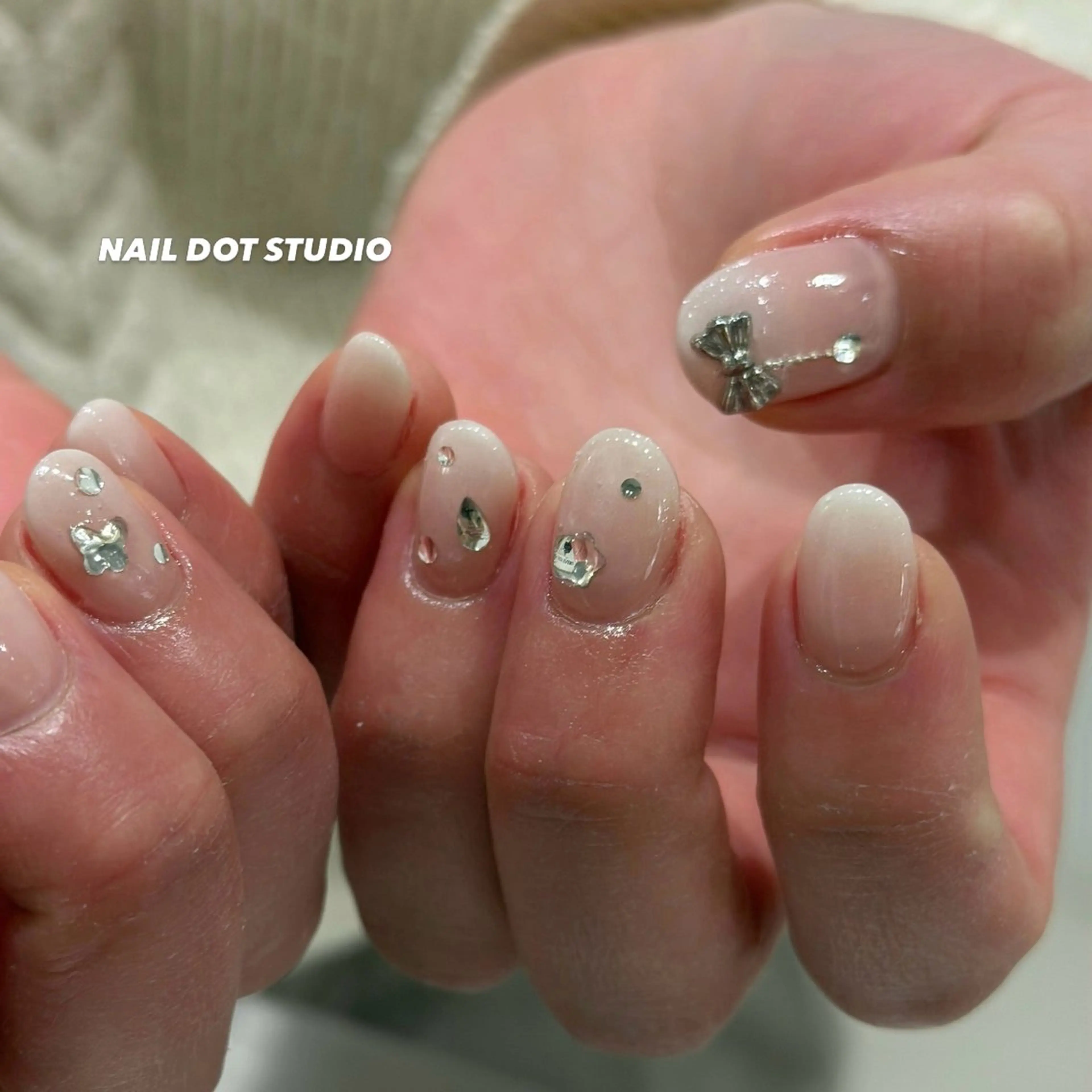 ネイル ハンドネイル NAIL DOT STUDIO aiのネイルデザイン
