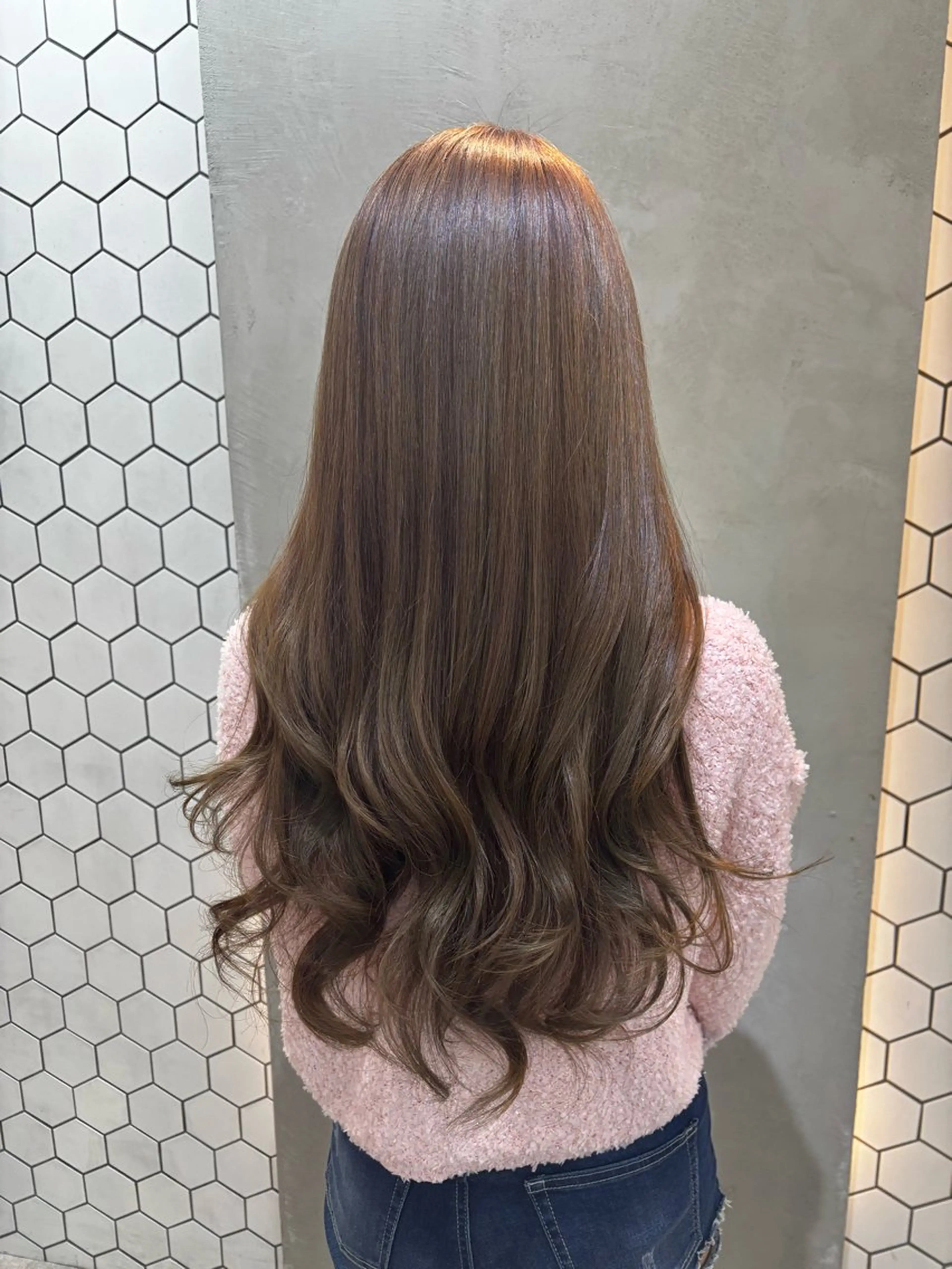 ロング カラー Viot 銀座 樋口 桃佳のヘアスタイル