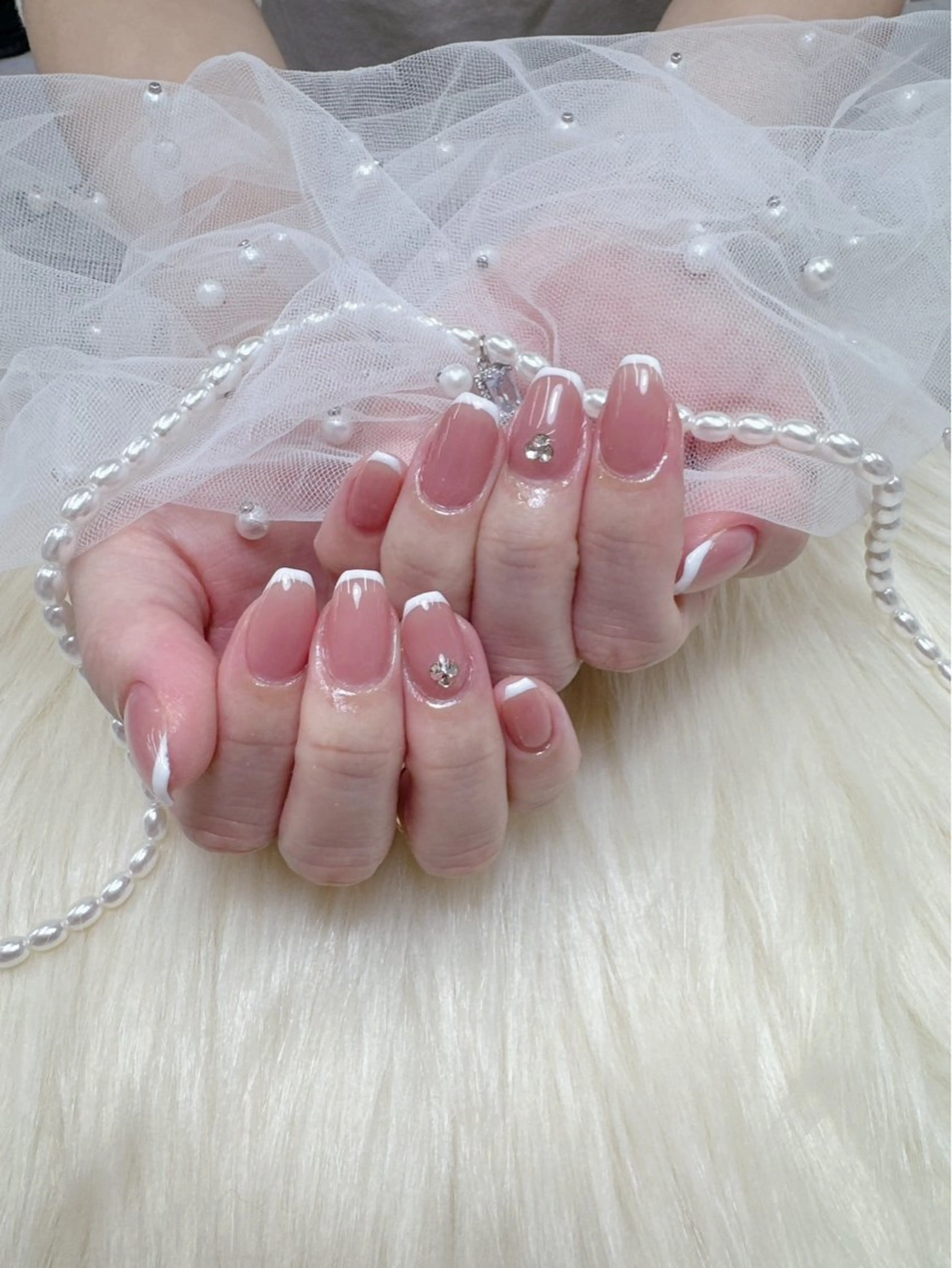 《ハンド》カラーフレンチ(ベースカラー有)🌟オフ有りの写真