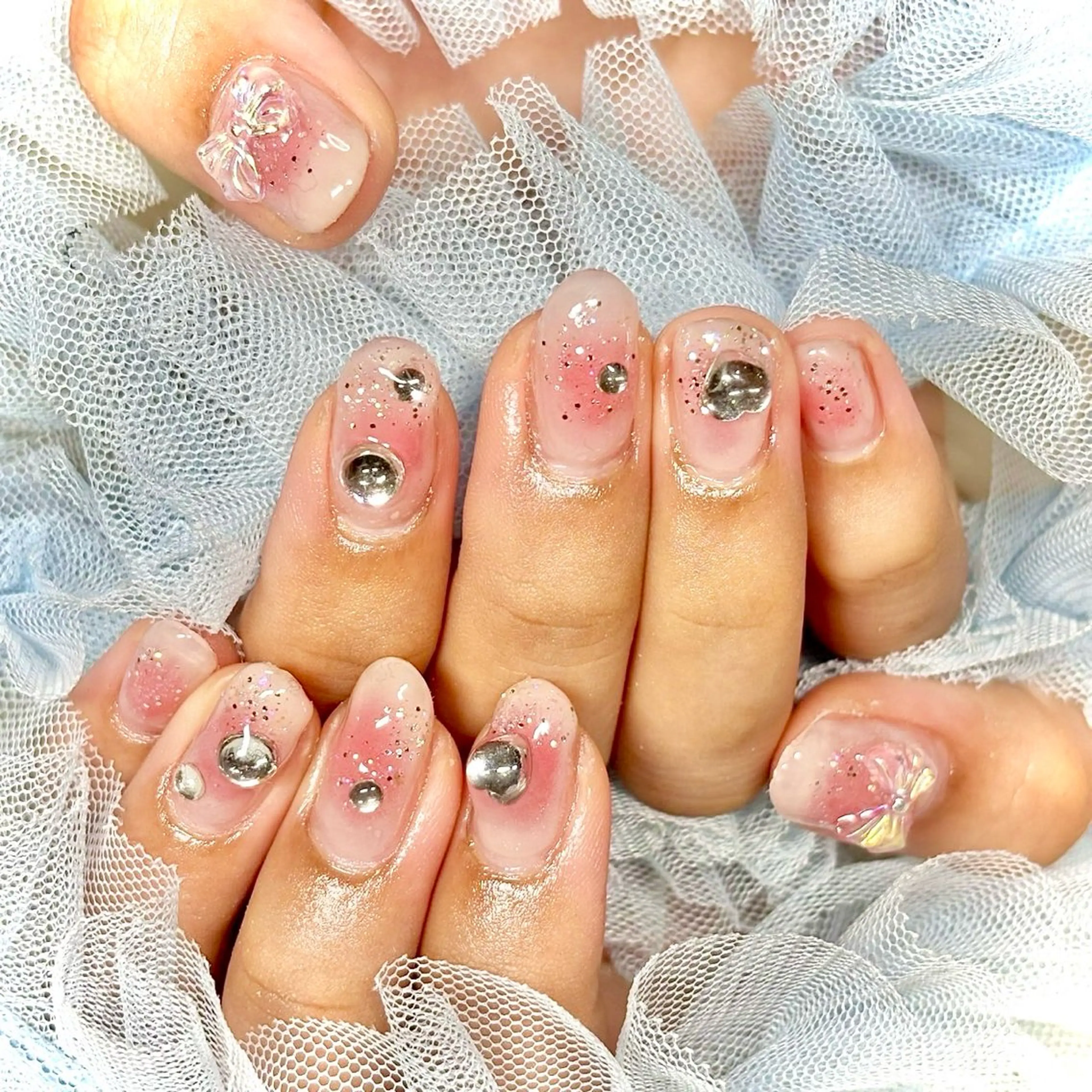 ネイル チークネイル 韓国ネイル 夏ネイル ワンホンネイル miminon 自宅ネイルサロンのネイルデザイン