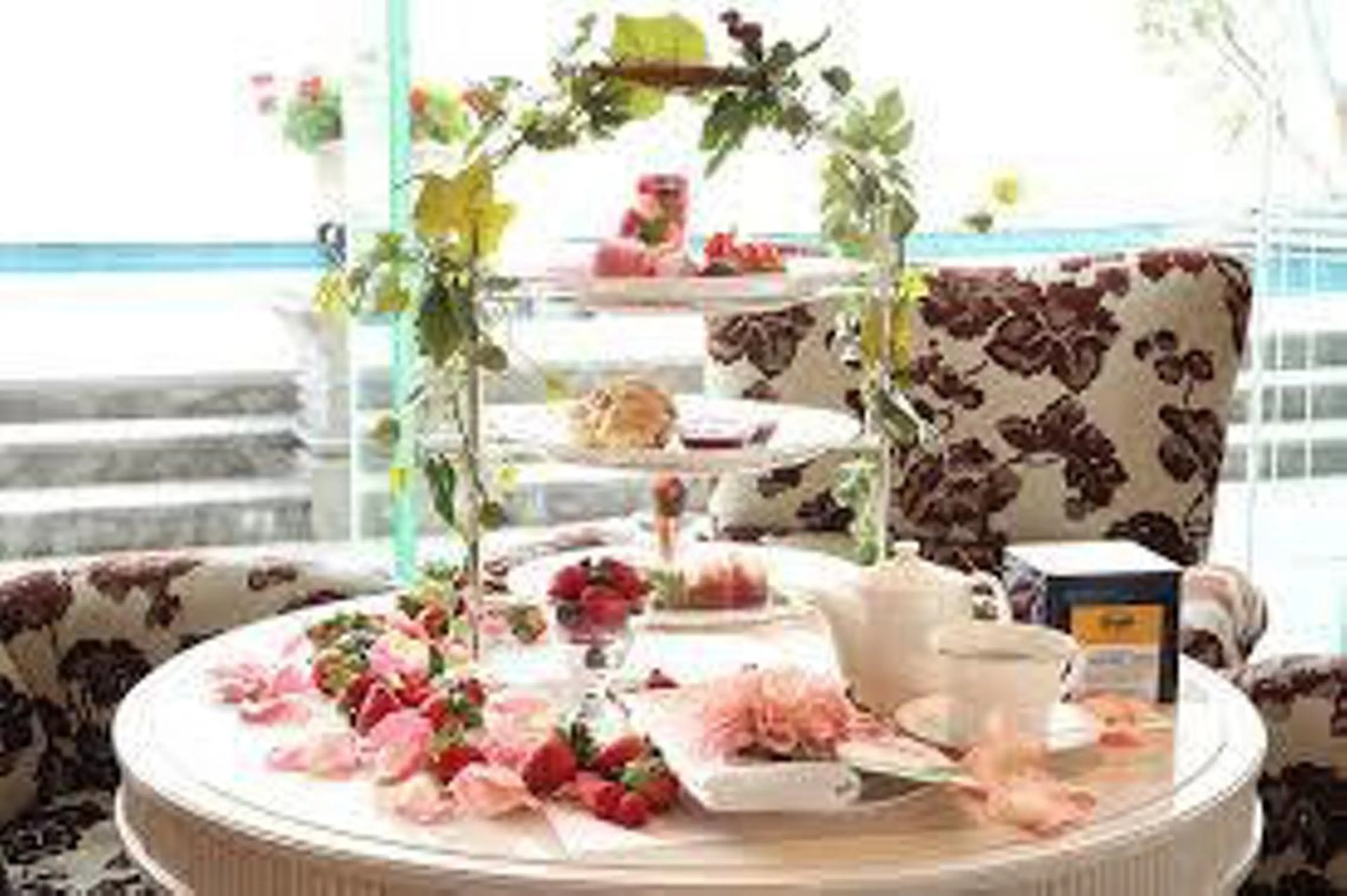 ピアノ、エステ、アフタヌーンティーの写真