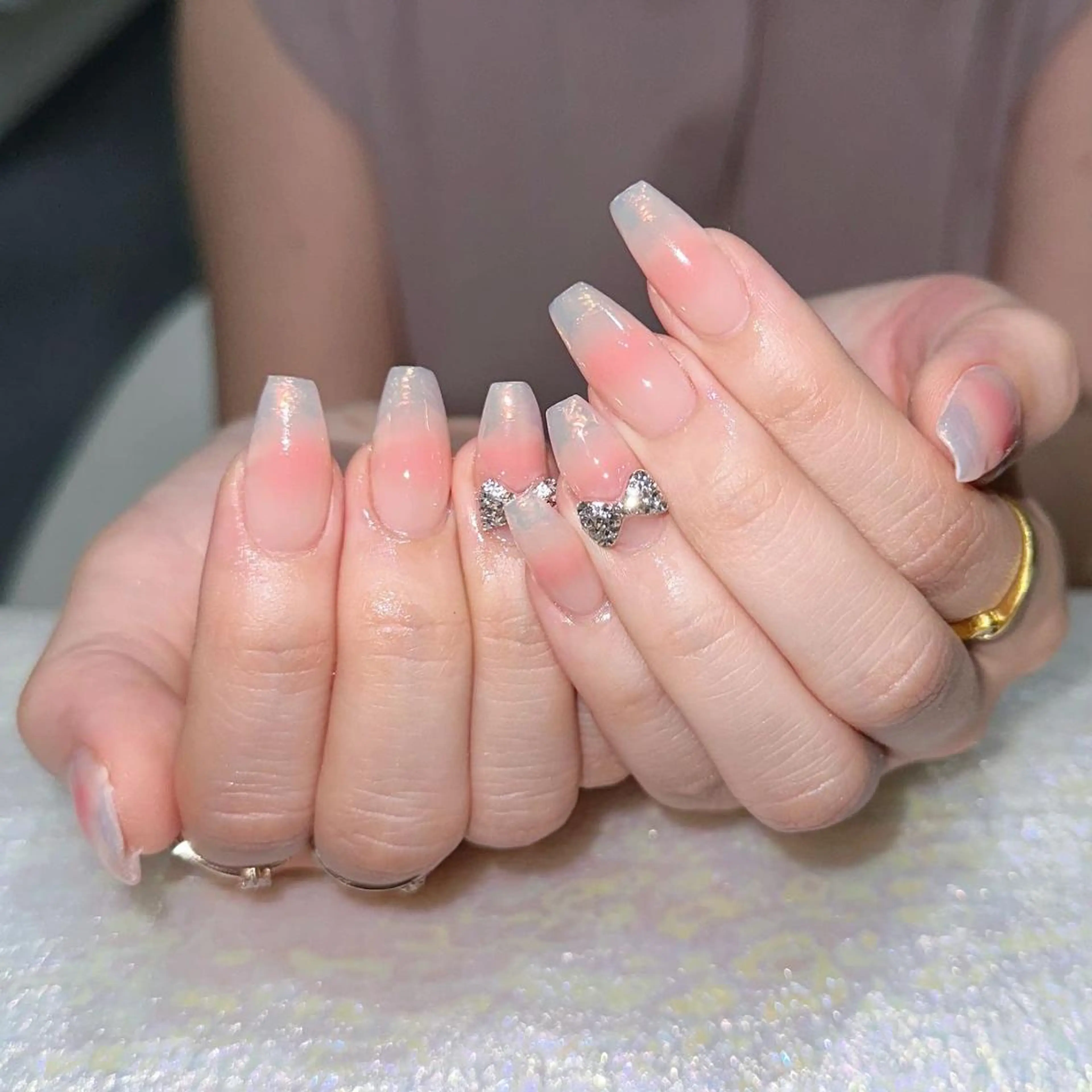 ネイル アートネイル 長さ出し ネイルチップ Queens PUPUのネイルデザイン