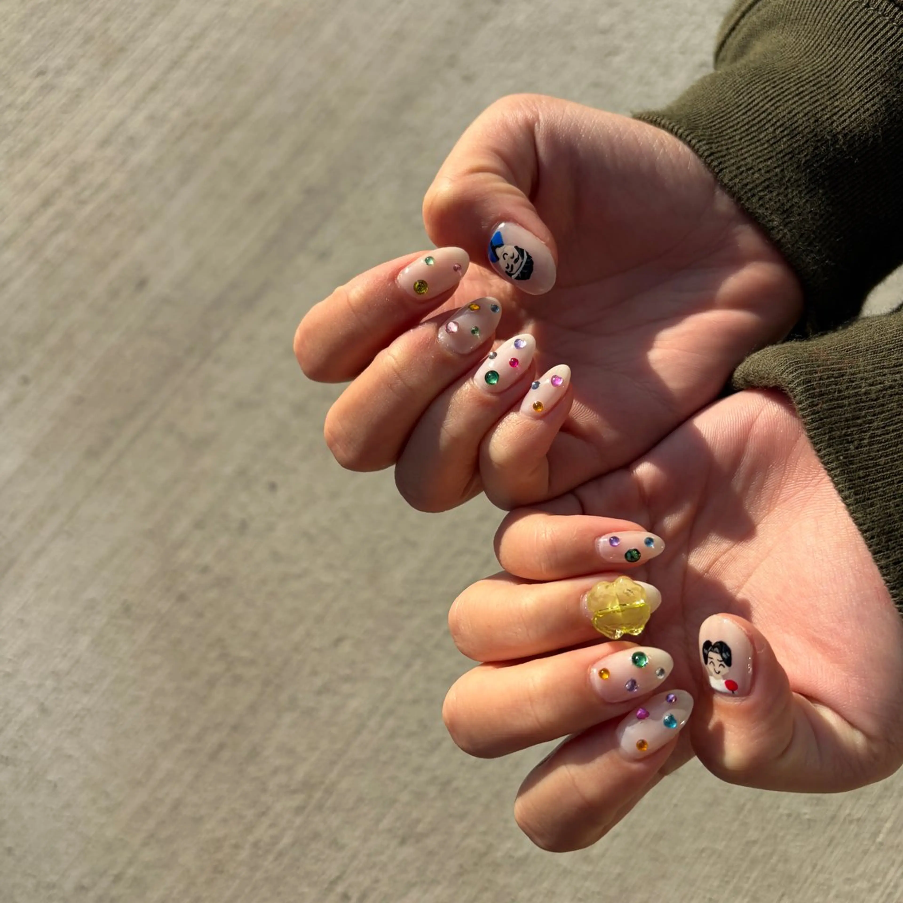 ネイル ハンドネイル 小林 未歩のネイルデザイン