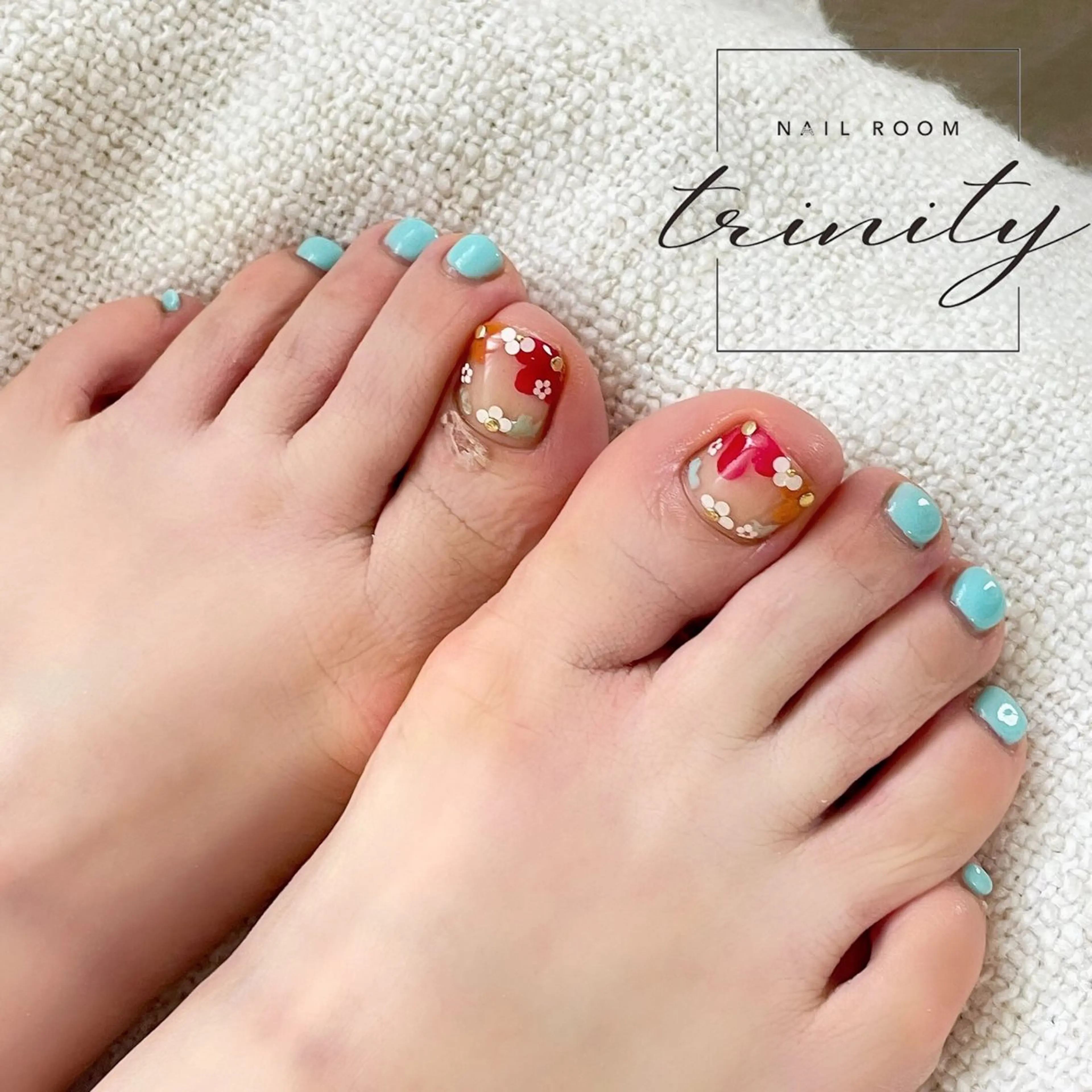 ネイル フットネイル Trinity staffのネイルデザイン