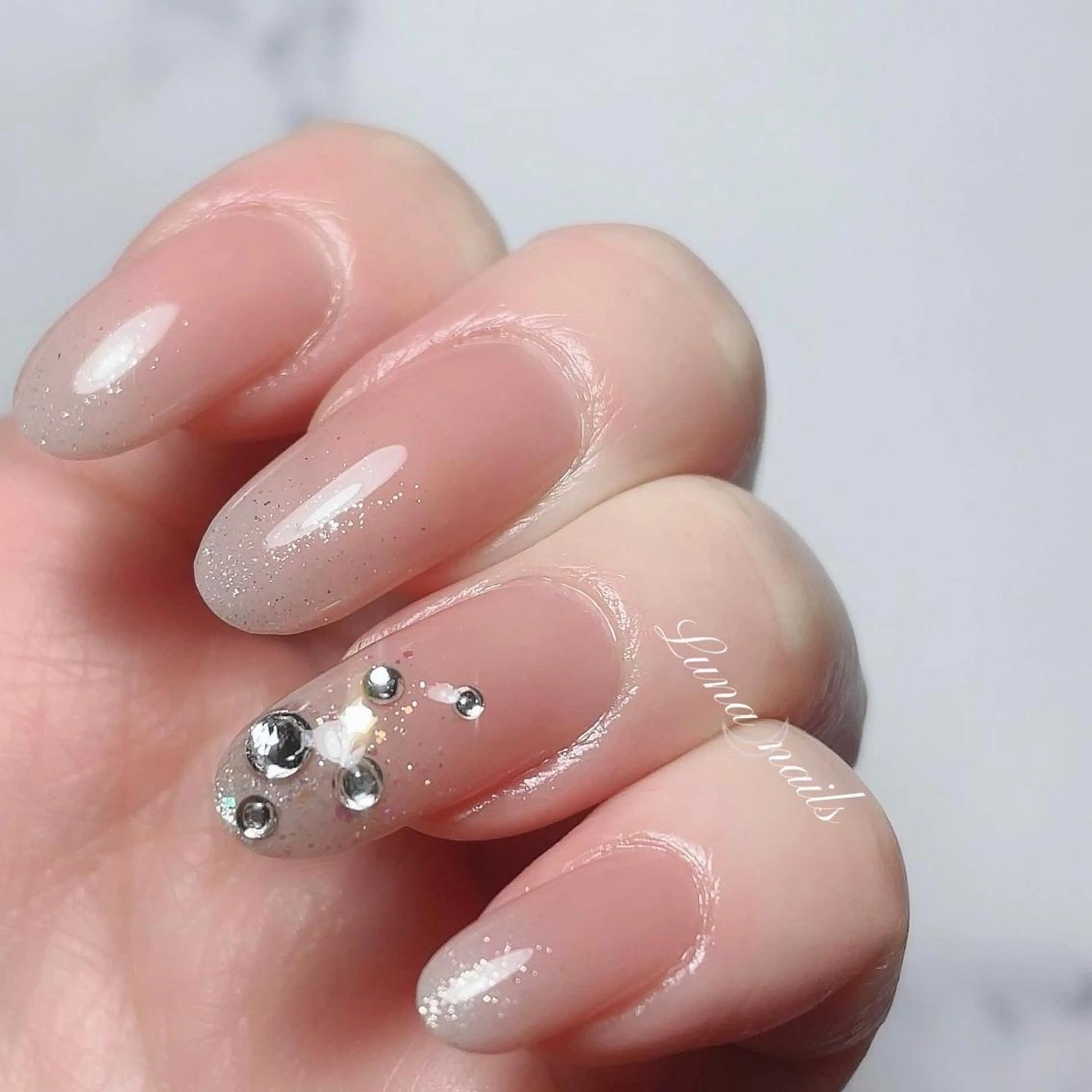 ネイル ハンドネイル Luna  nails所属・yuka Luna nailsのネイルデザイン