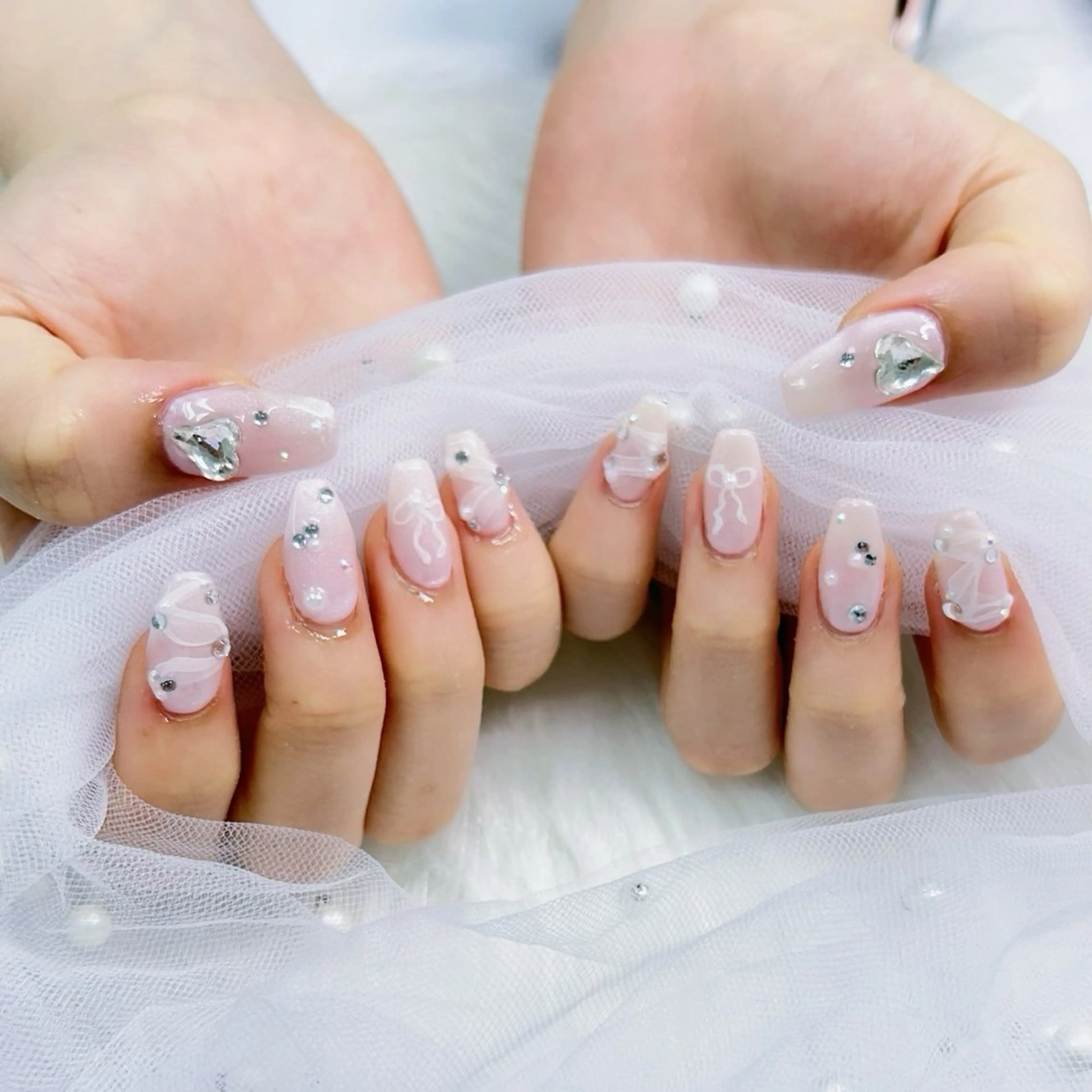 ネイル パーツ全部¥110 サロンミミのネイルデザイン