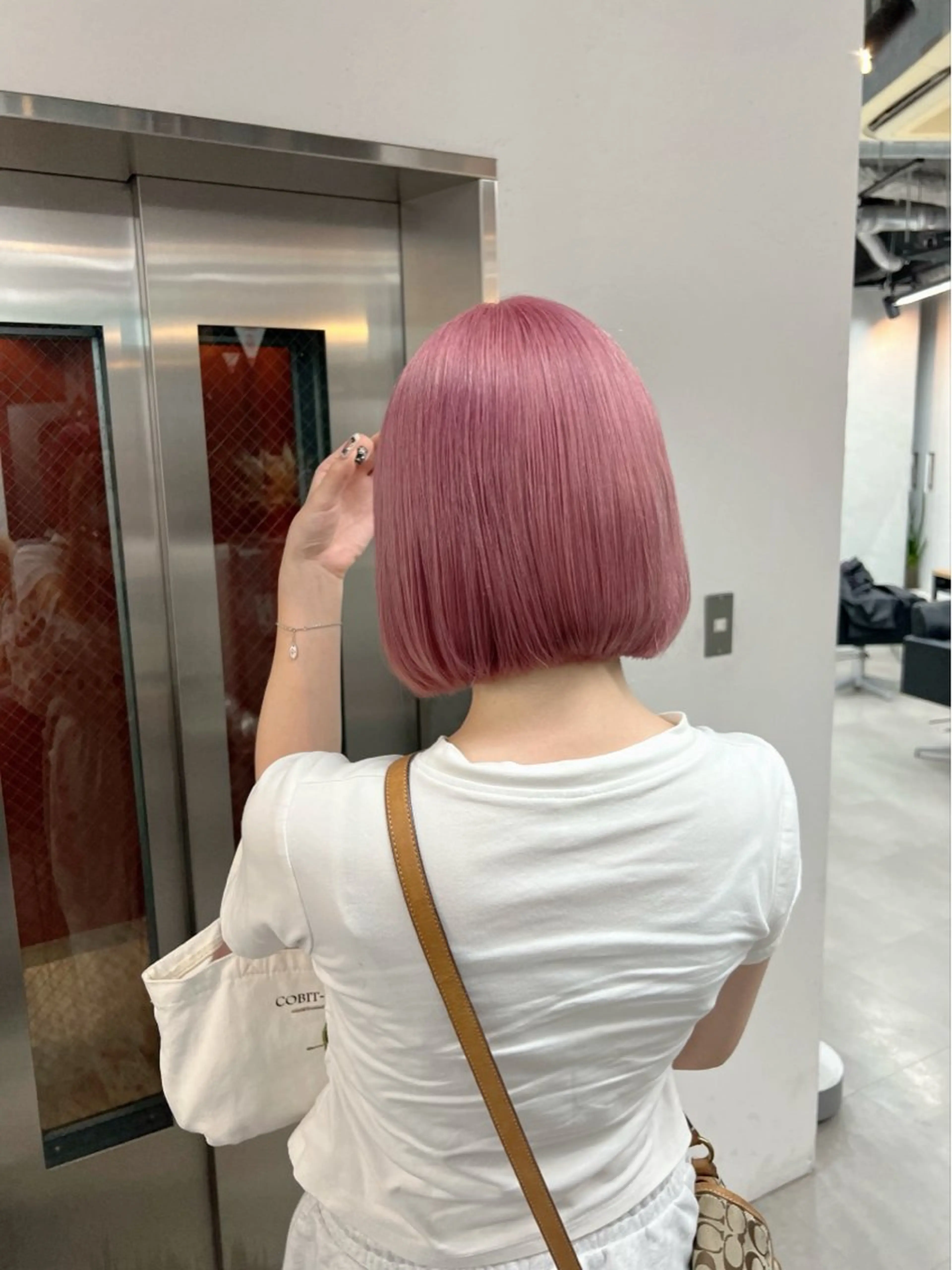 ミディアム 暖色カラー/レイヤー カット☁️MEI☁️のヘアスタイル