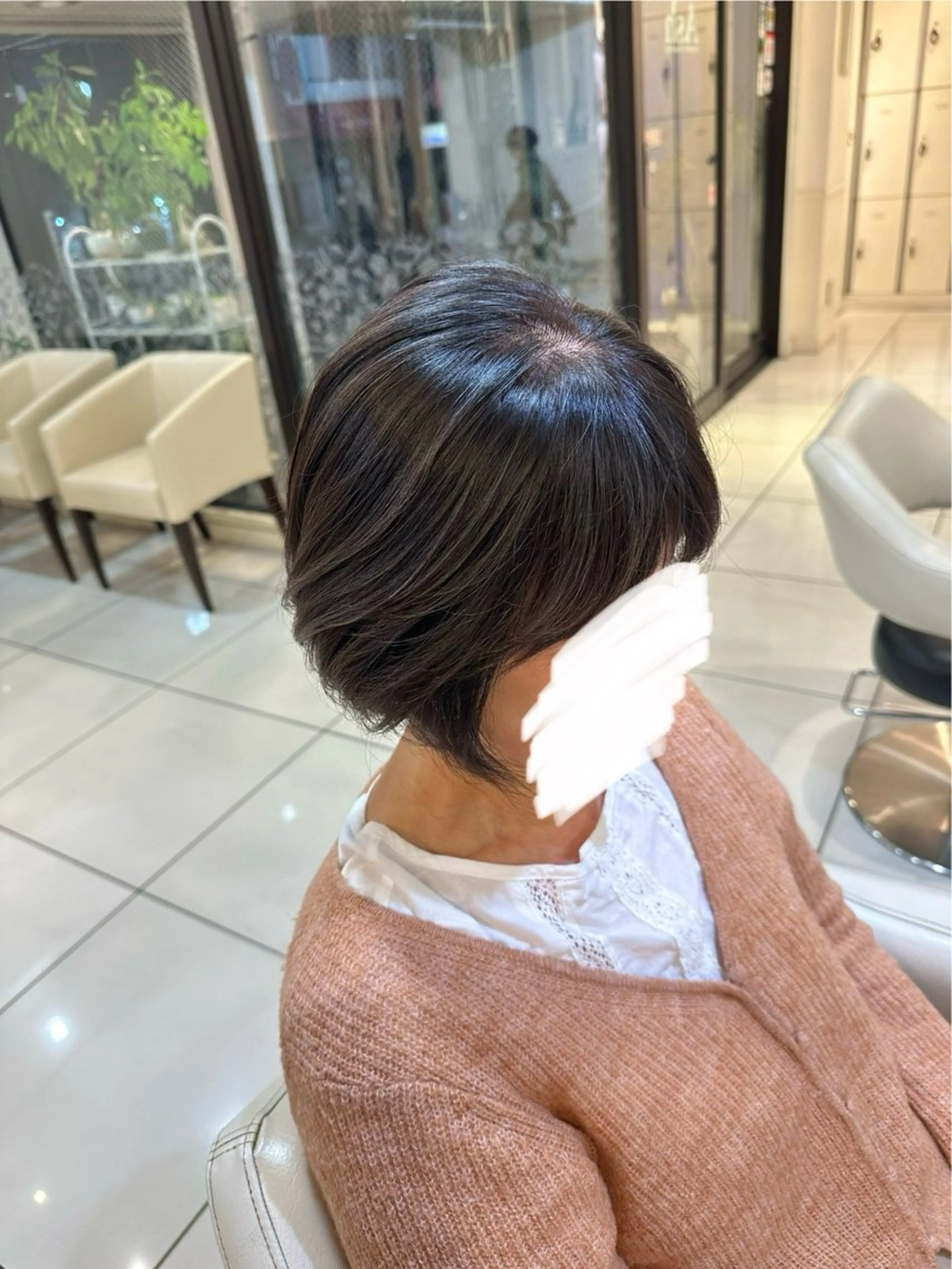 ショート カラー ツヤ重視 ワンカラー🫧Mioのヘアスタイル