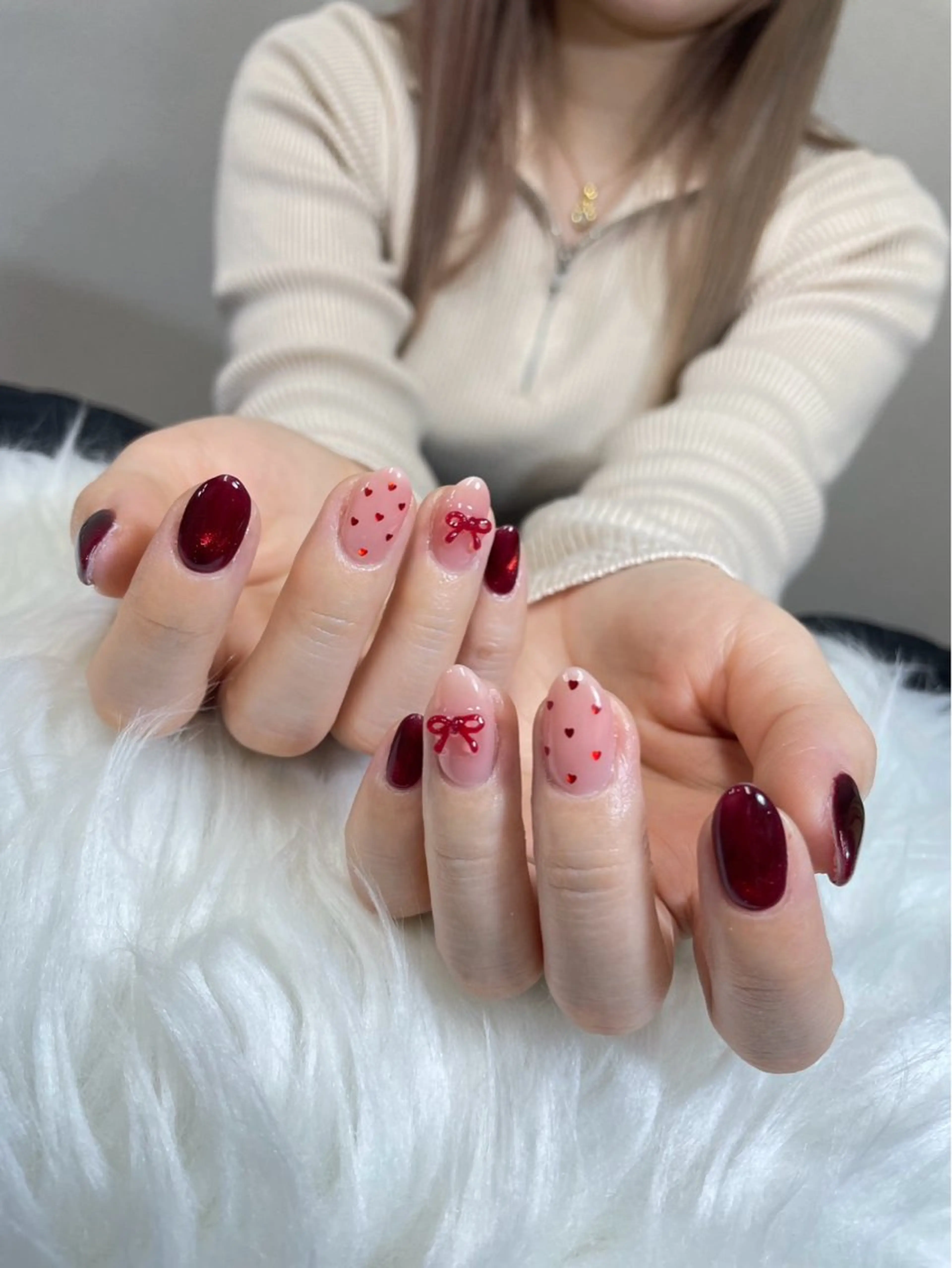 ネイル チークネイル 長さ出し フットネイル ジェルネイル 卒業式 𝓐𝓷𝓻𝓲 XiinhNailのネイルデザイン