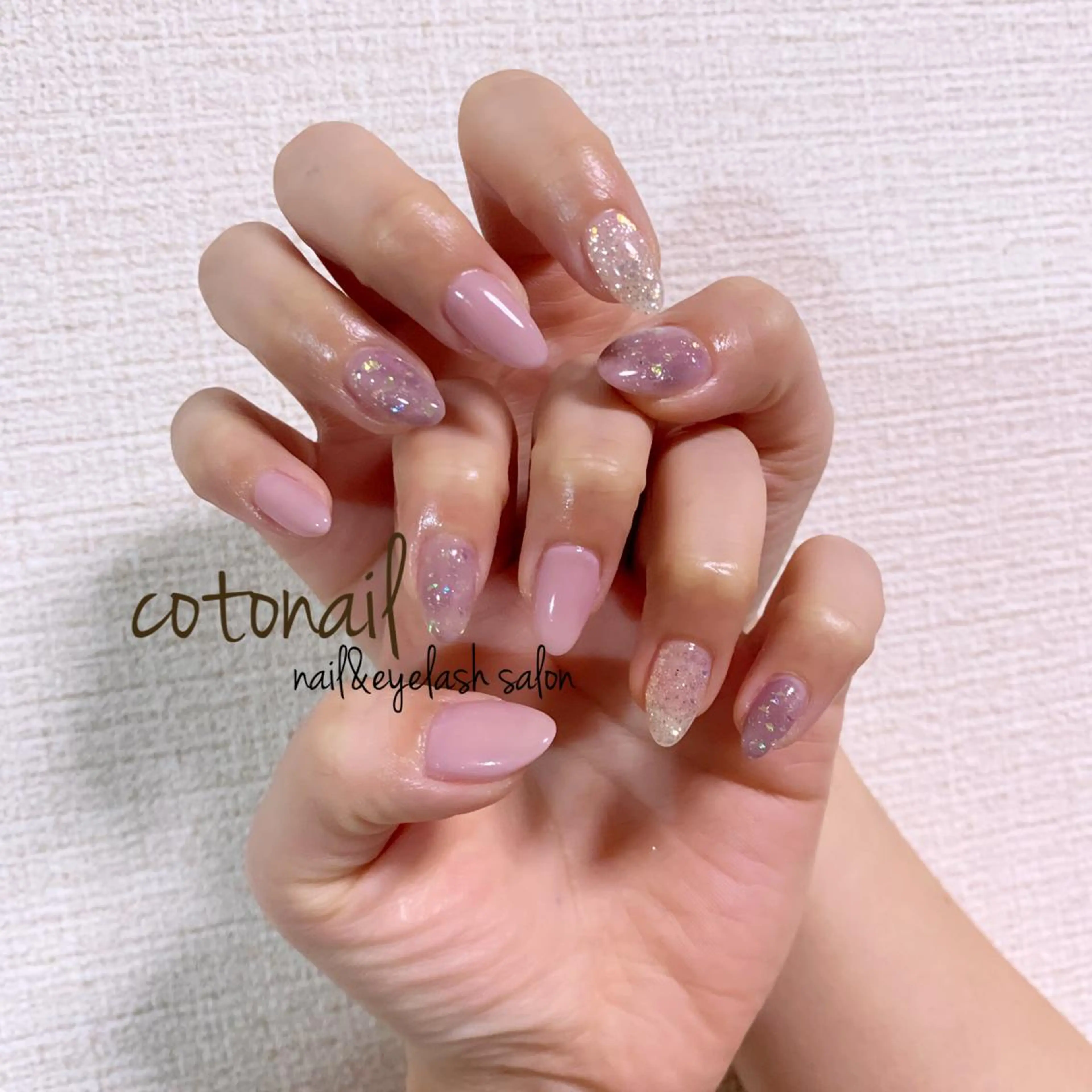 ミディアム ネイル アートネイル ハンドネイル ツメトマツゲ .のネイルデザイン