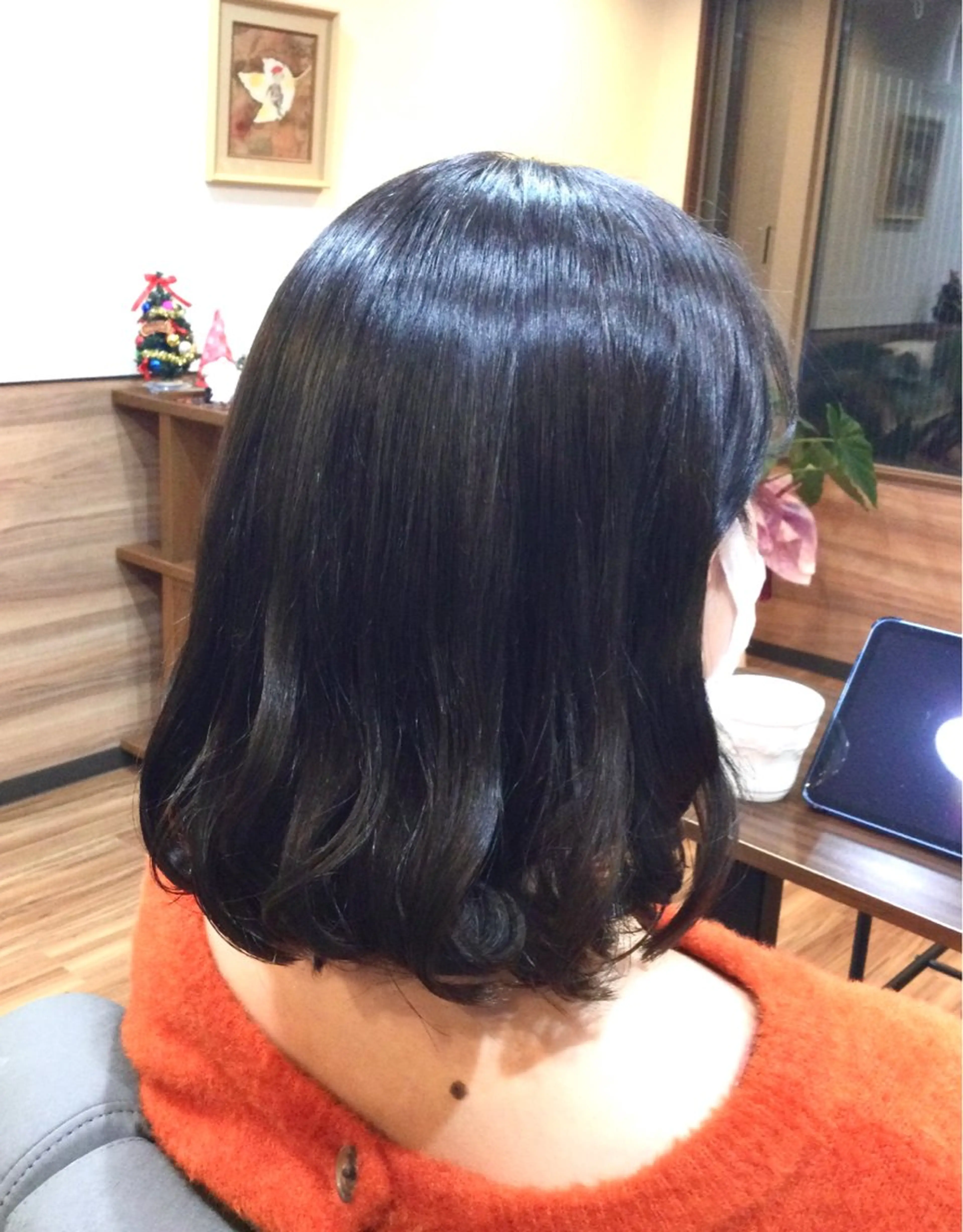 ミディアム カラー カット Annon プライベートサロンのヘアスタイル