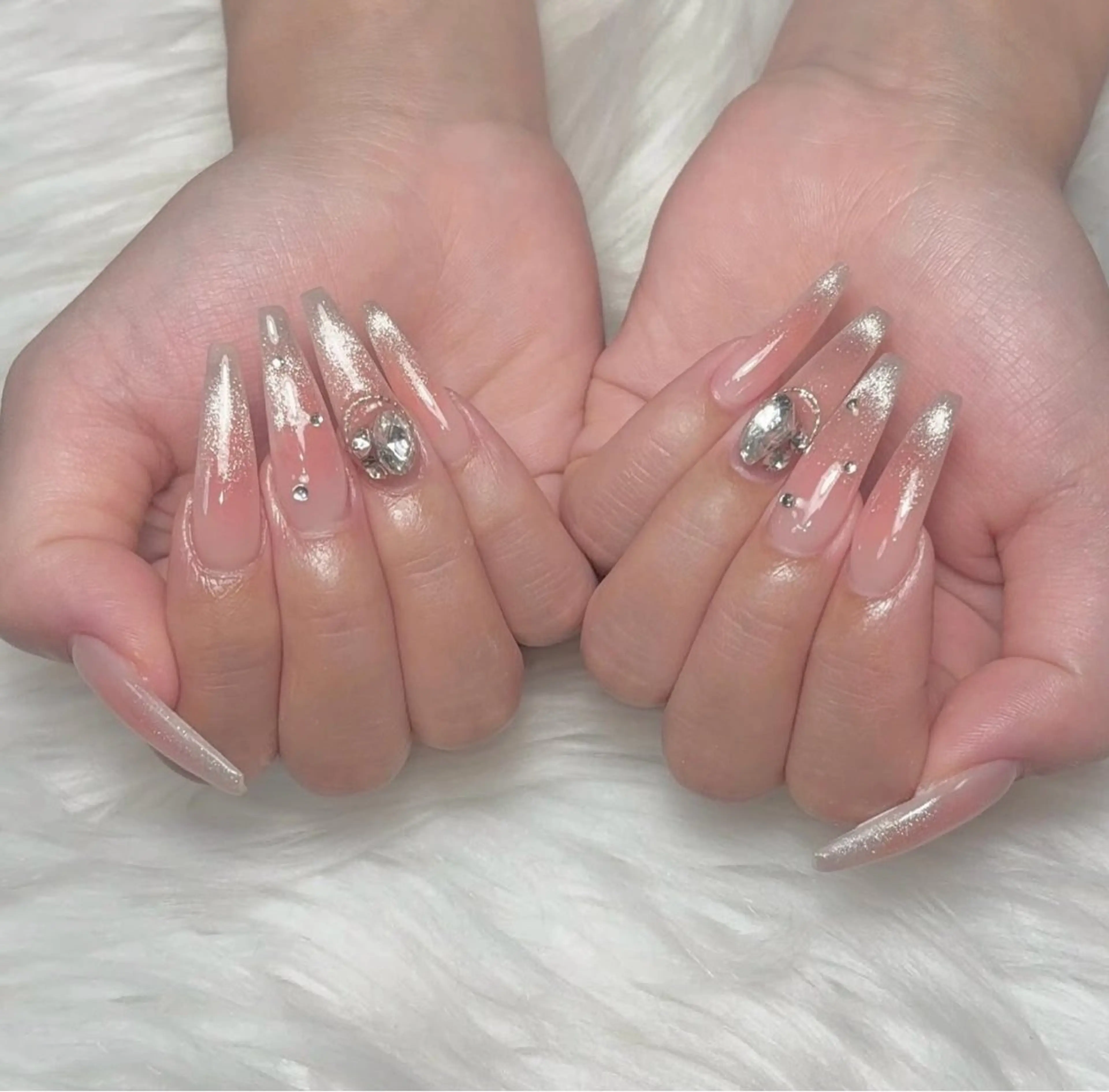 ネイル RIKO YUKAのネイルデザイン