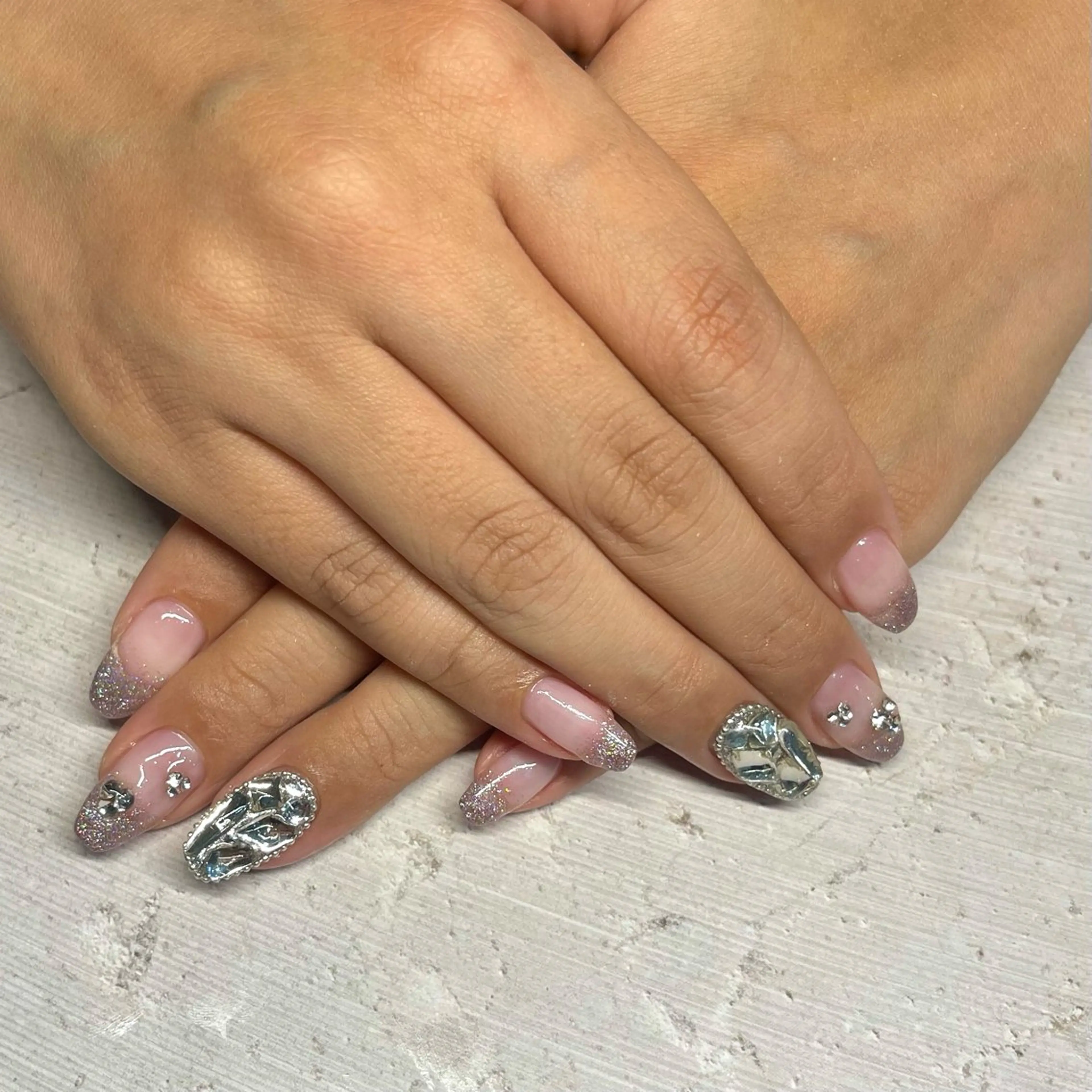 ネイル 石松 姫花のネイルデザイン