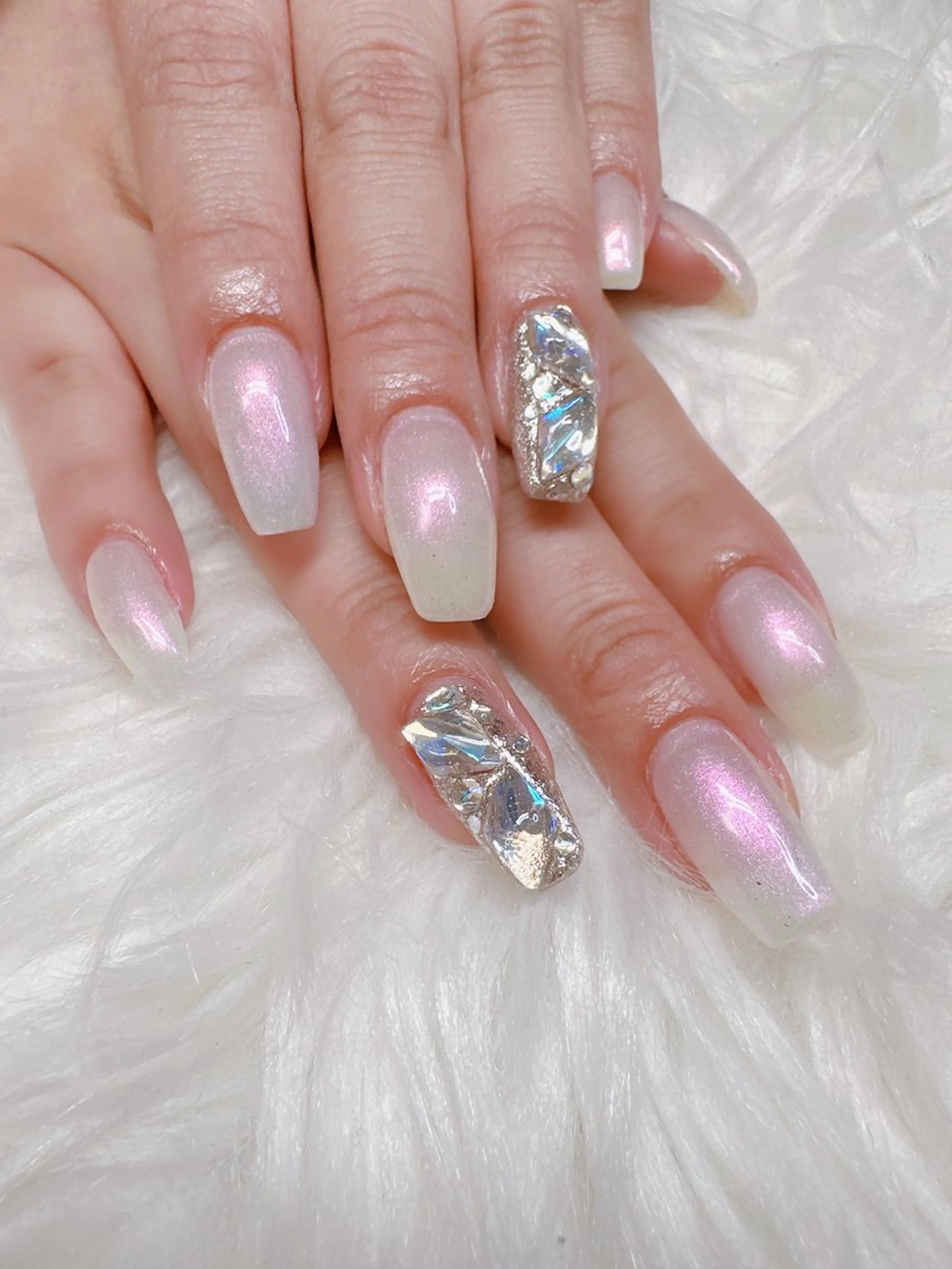 ネイル 高島 夏海のネイルデザイン