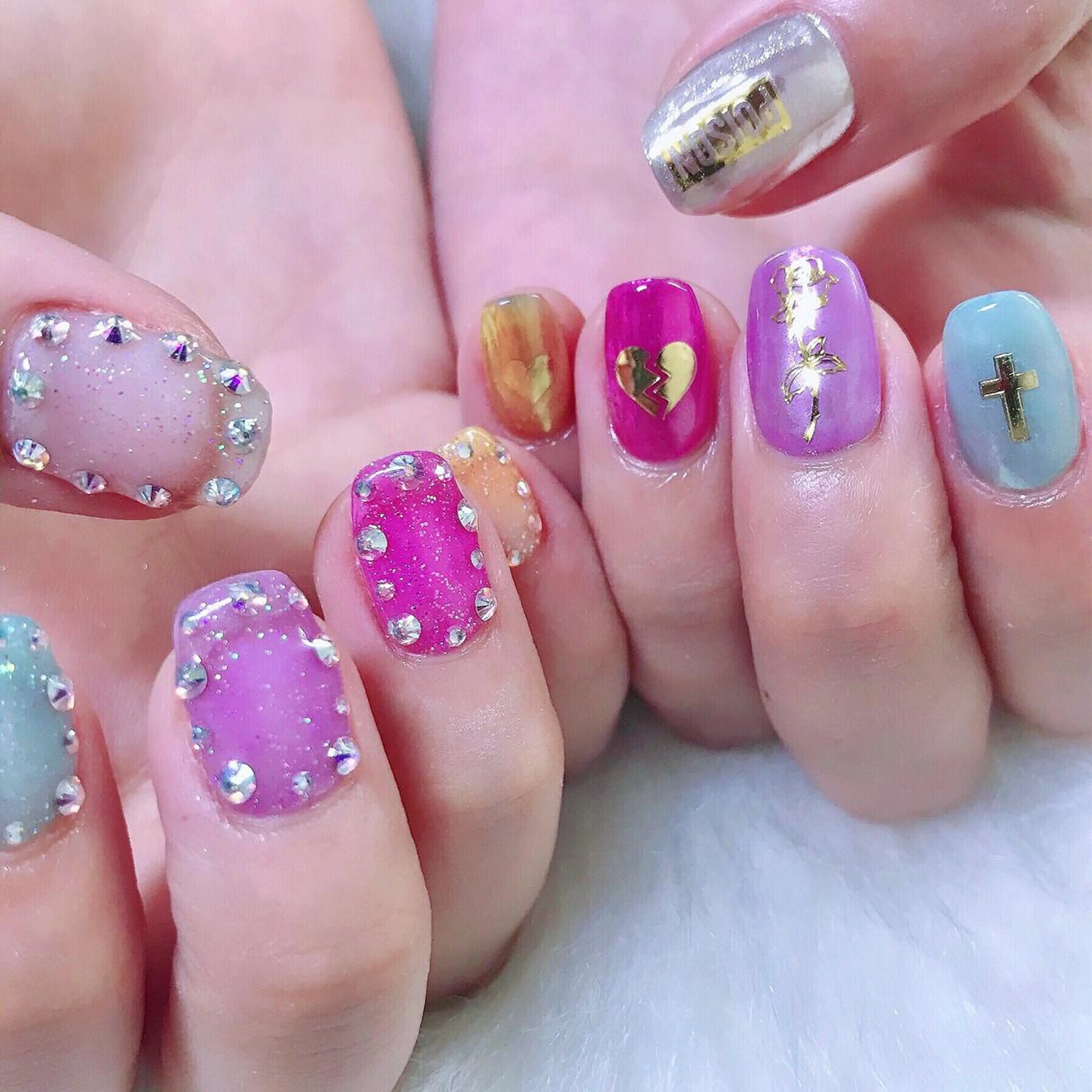 ネイル NOI ROUGEのネイルデザイン