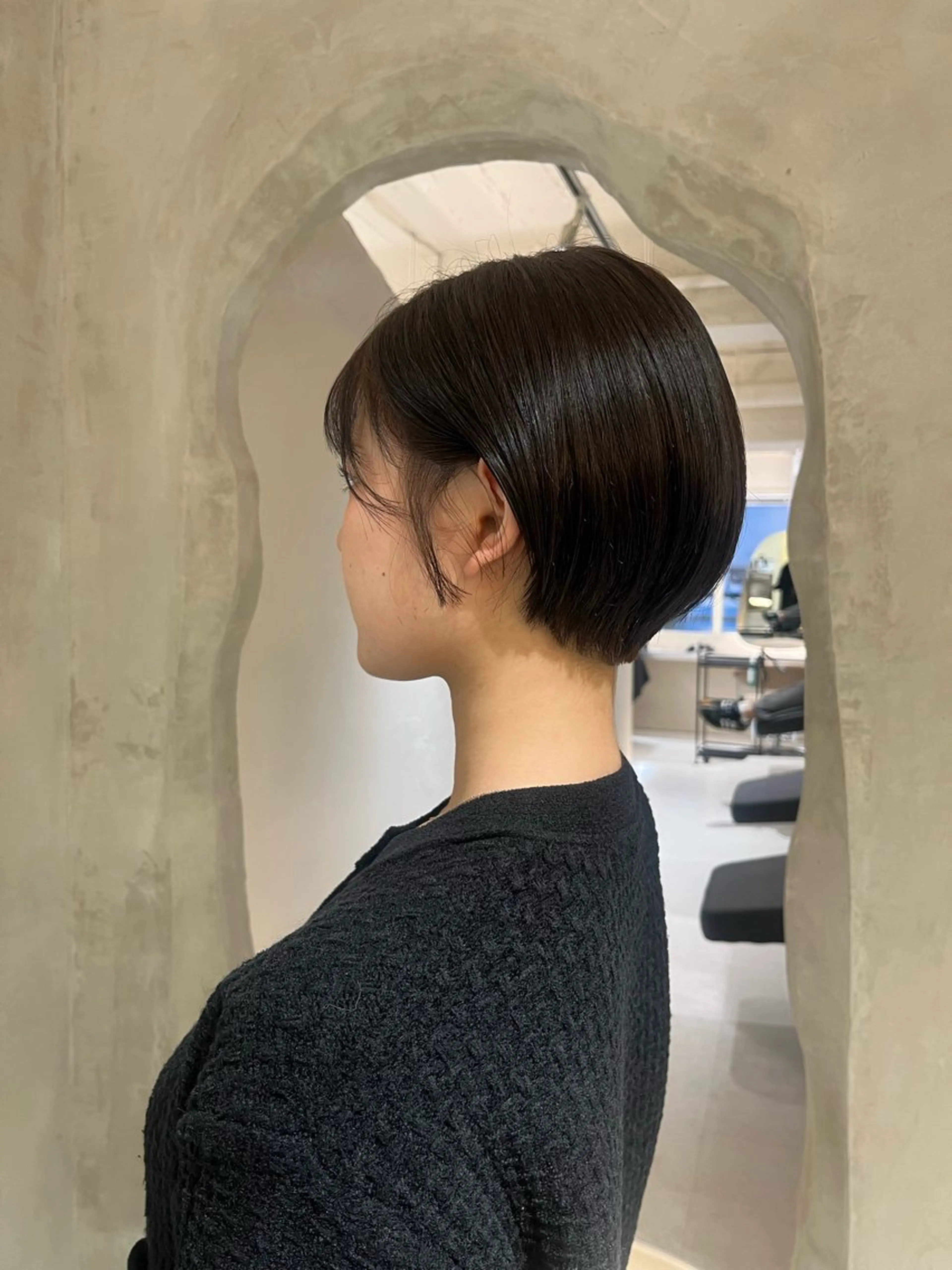 ショート ショートヘア カット トリートメント 切りっぱなしボブ/ 艶カラー/綾莉のヘアスタイル