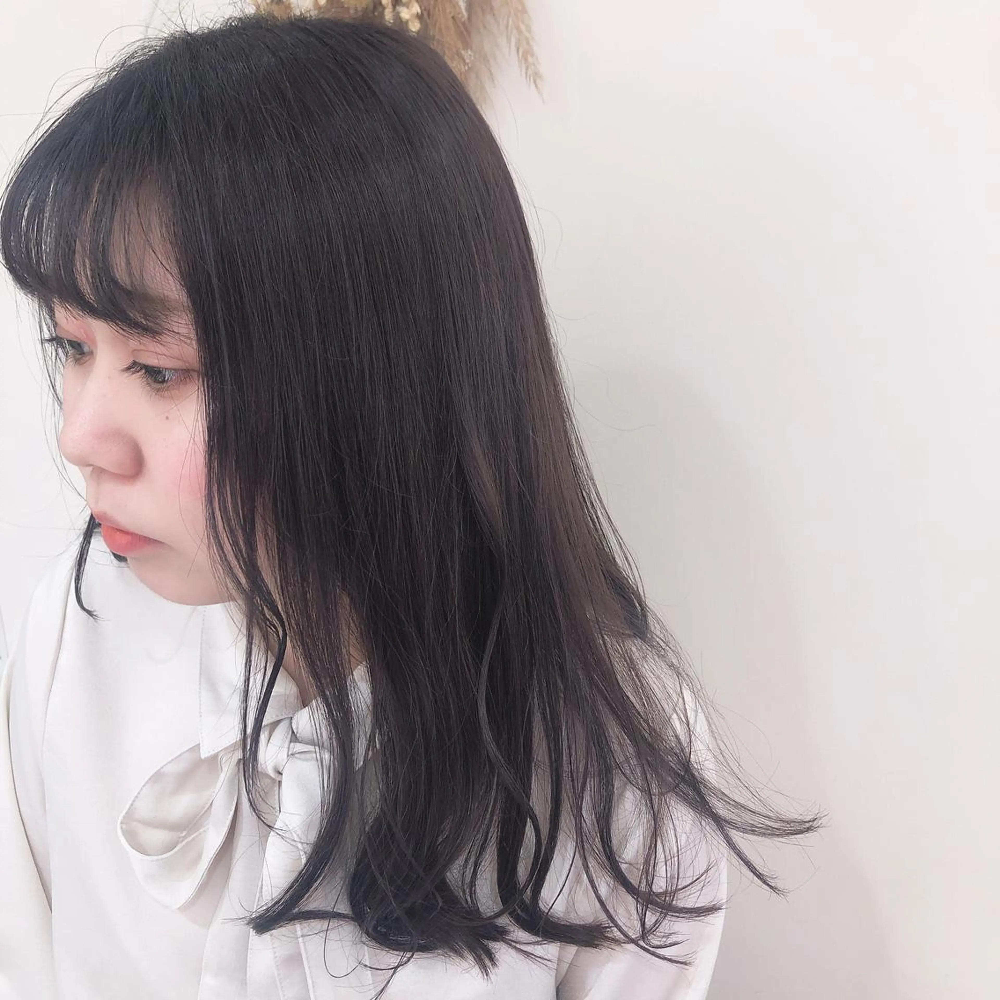 ロング カラー 透明感カラー パープルカラー cyan SANAMIのヘアスタイル