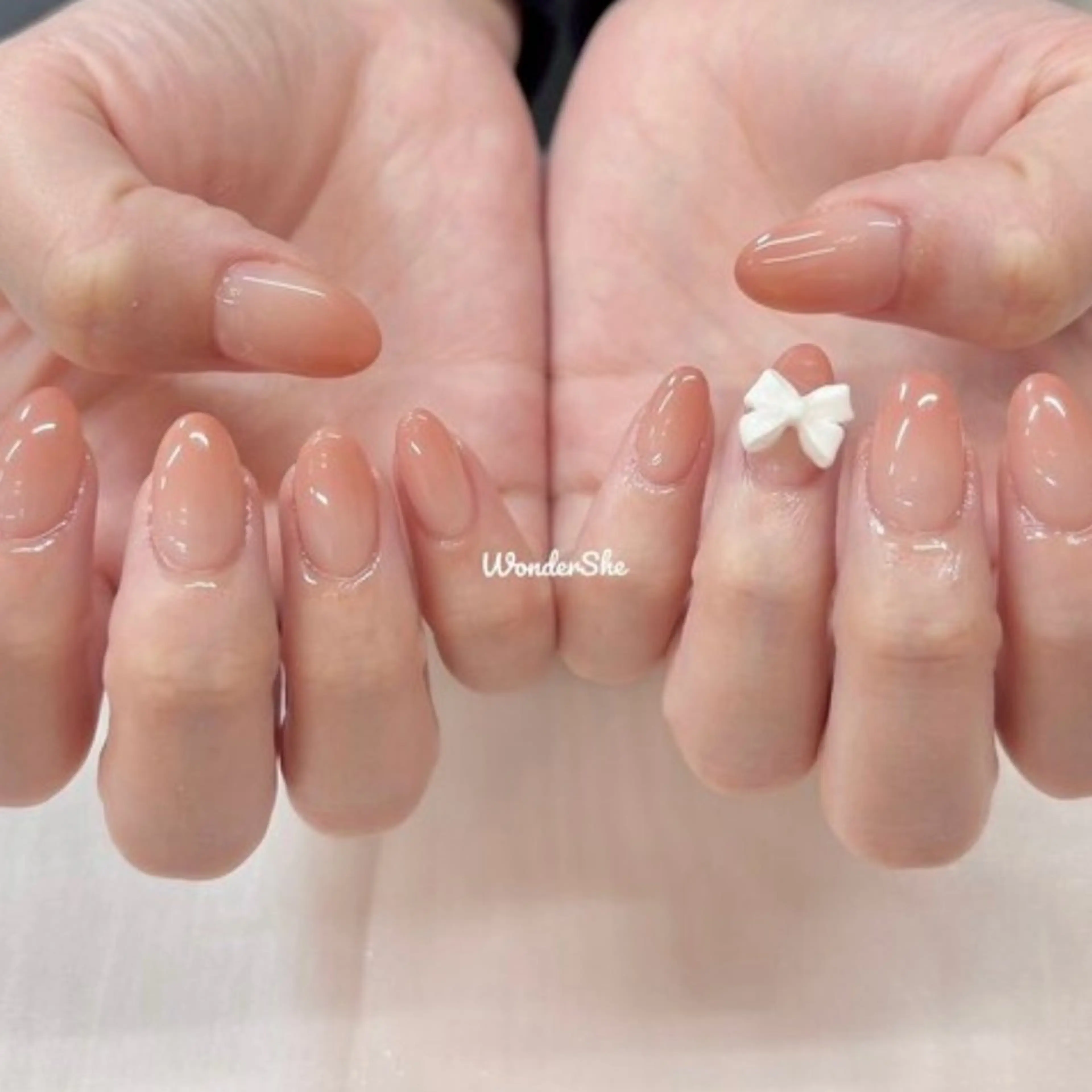 グラデーションネイル(オフ+1000)の写真