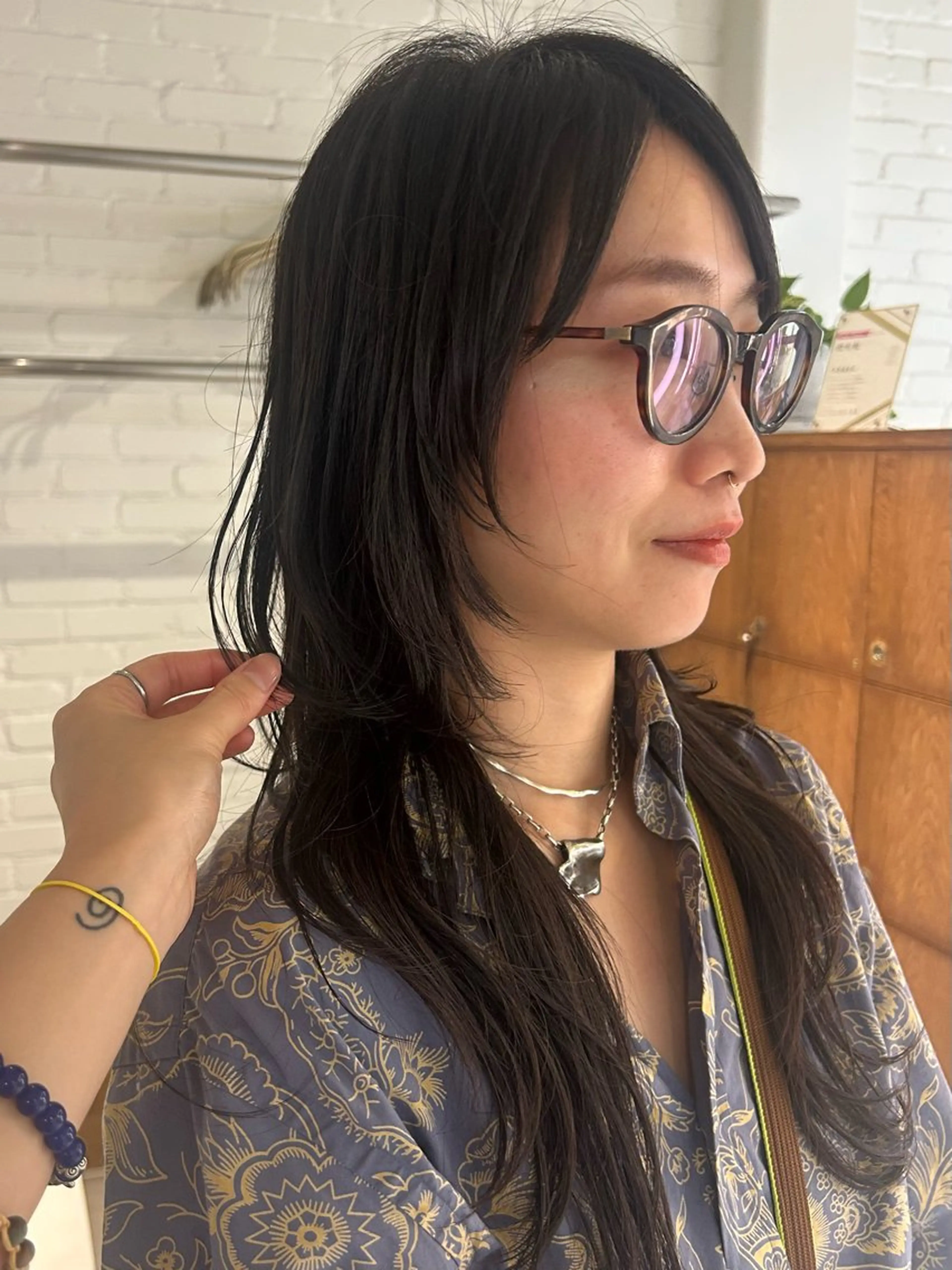 ロング ロングレイヤー レイヤーカット ロング 💫レイヤーカット 💫ブリーチ💫サキのヘアスタイル