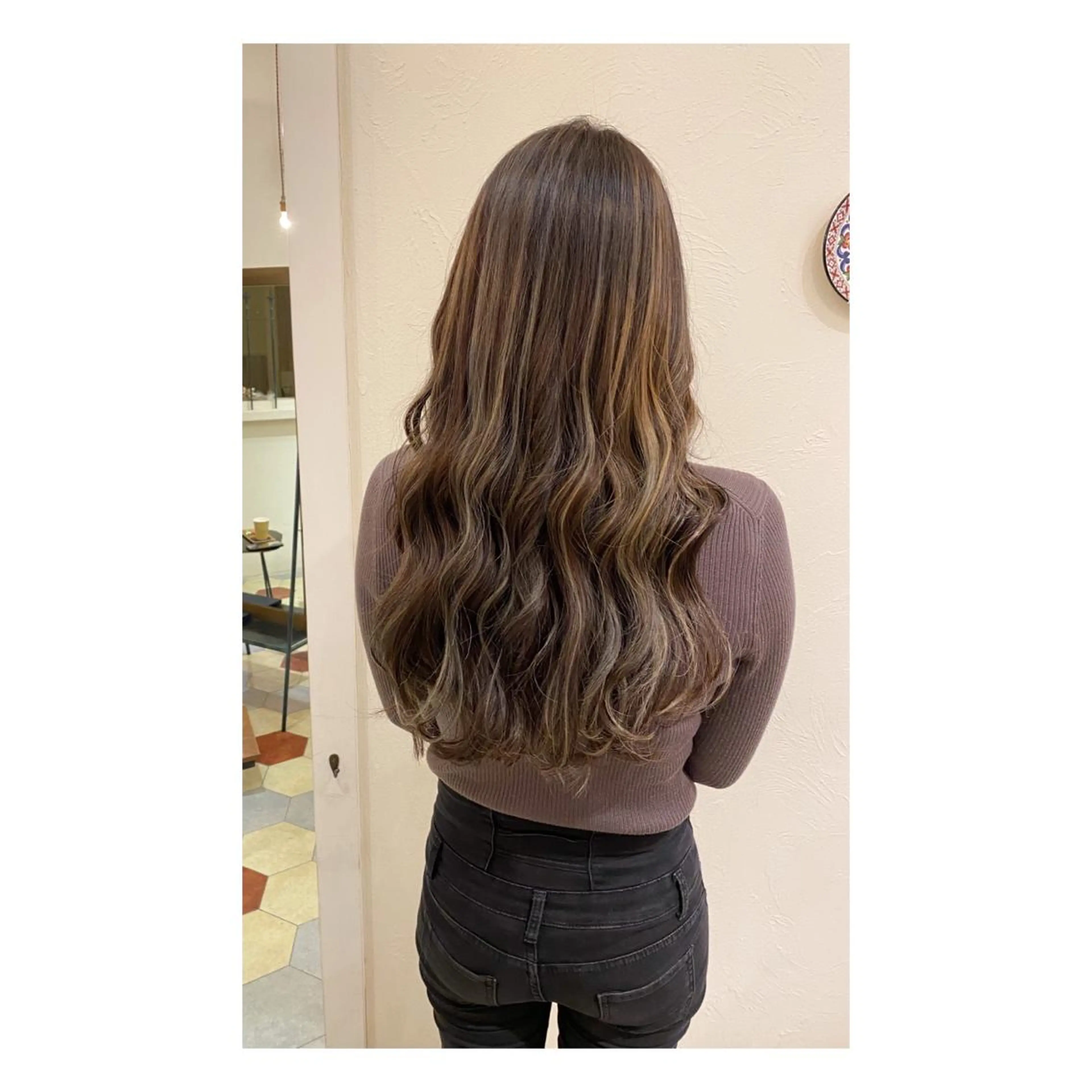 ロング カラー ハイライトカラー シルバー ハイライト 菊池大一 溝の口パーマのヘアスタイル