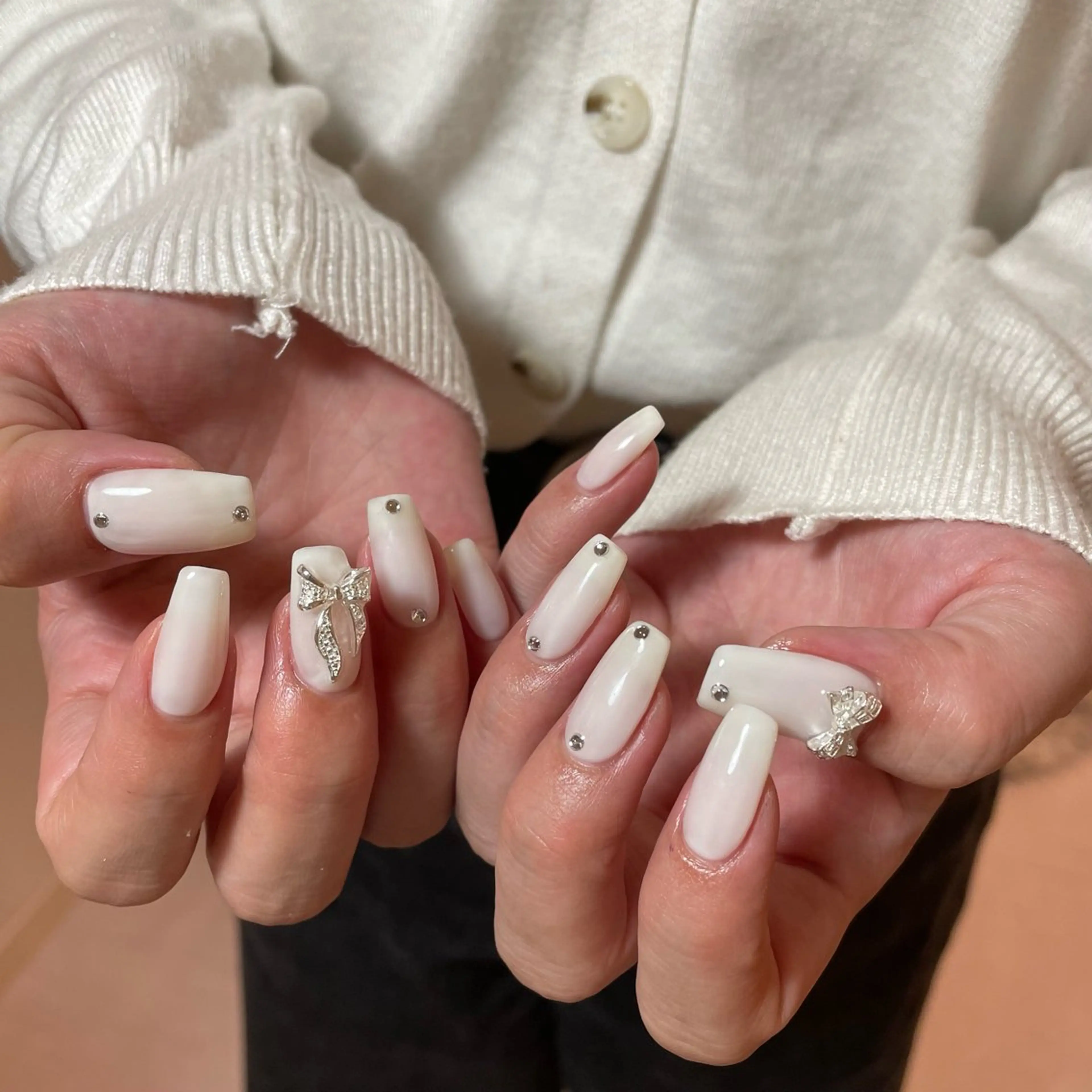 ネイル Ami 🦥のネイルデザイン