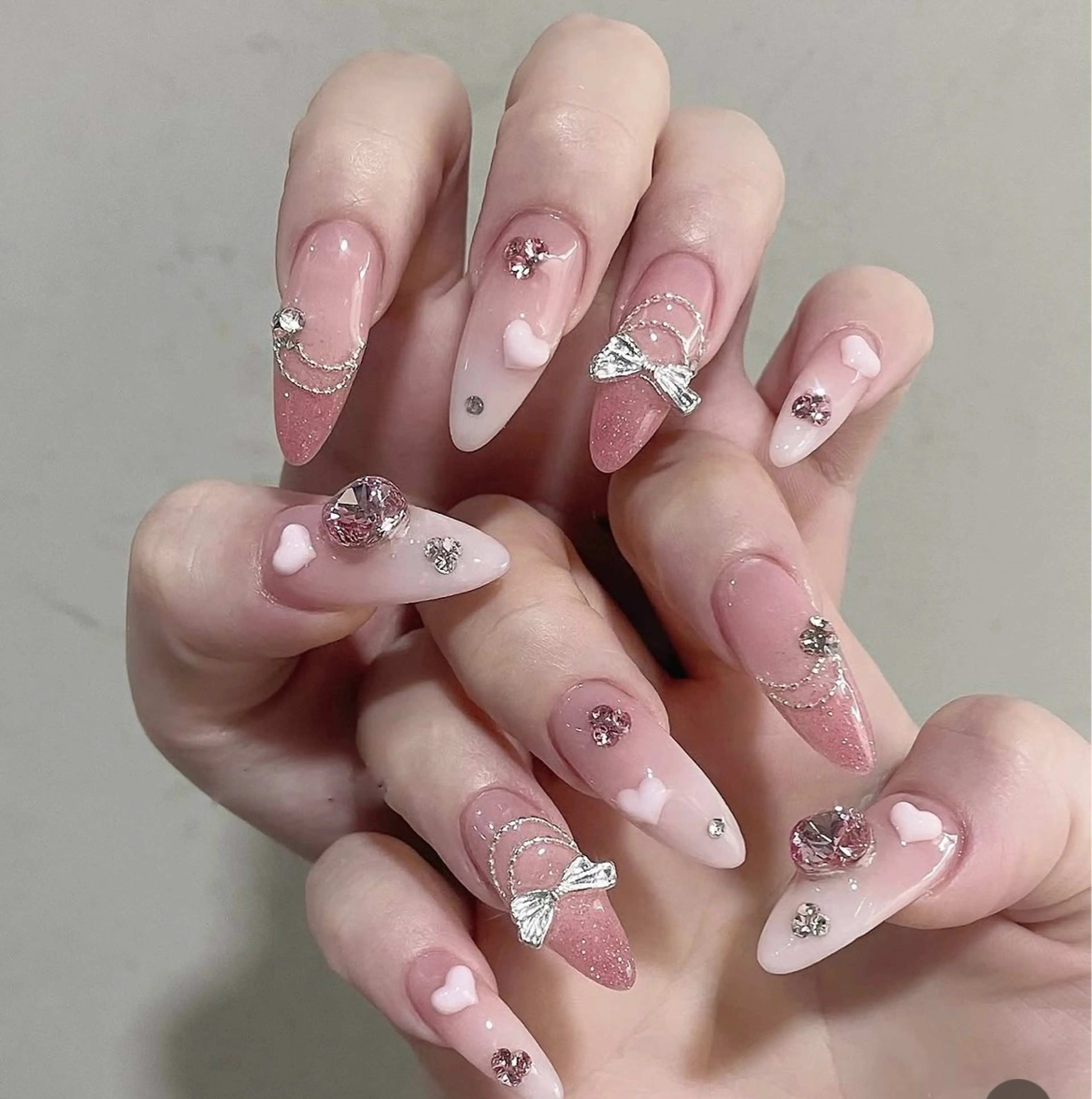 ネイル アートネイル ボルドー フレンチネイル ジェルネイル 氷ネイル・うるうるネイル ハンドネイル Julie Nailのネイルデザイン