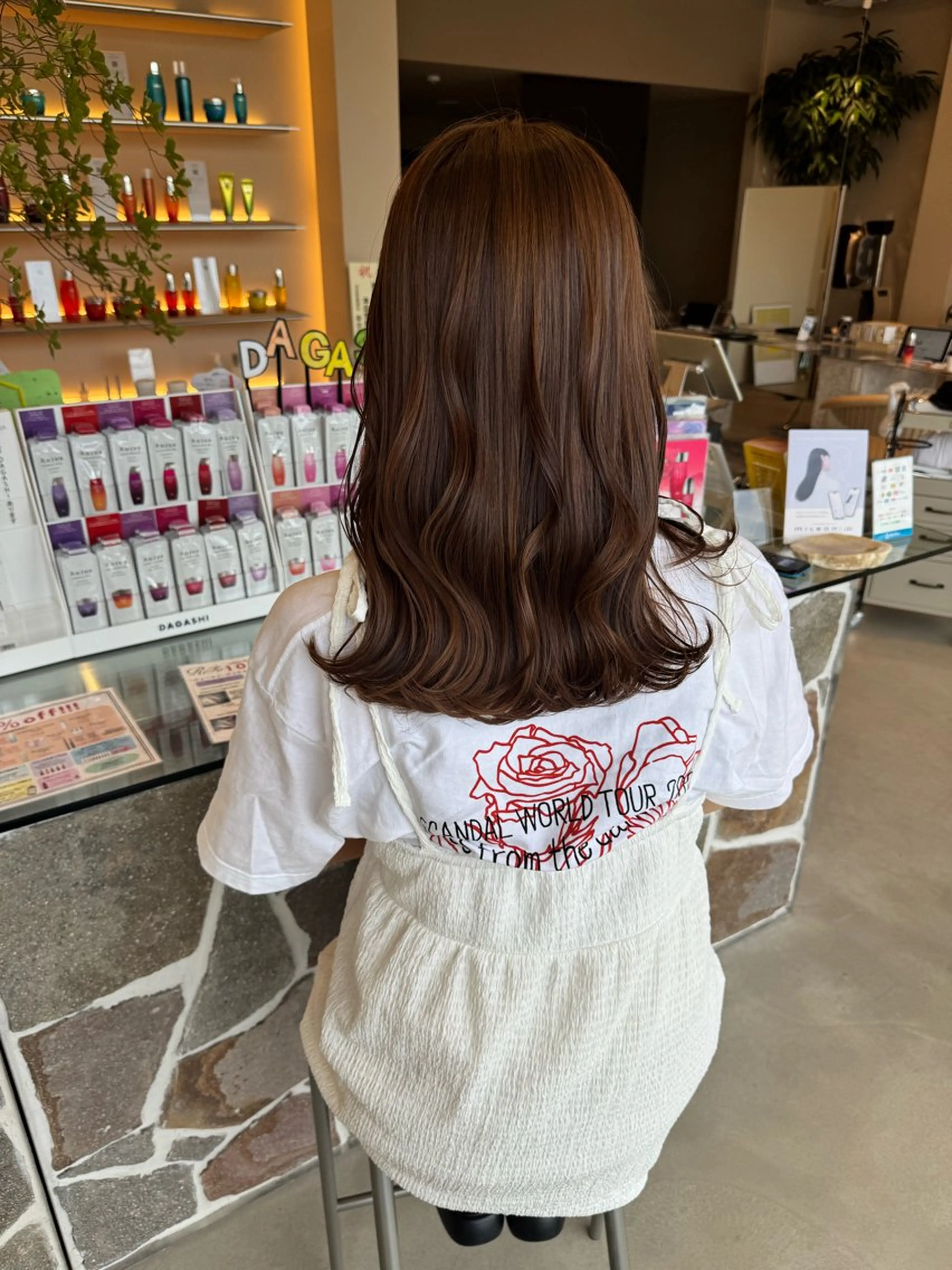 セミロング カット ヘアカラー トリートメント 岸田莉奈/ ゆるふわ/ナチュラルのヘアスタイル