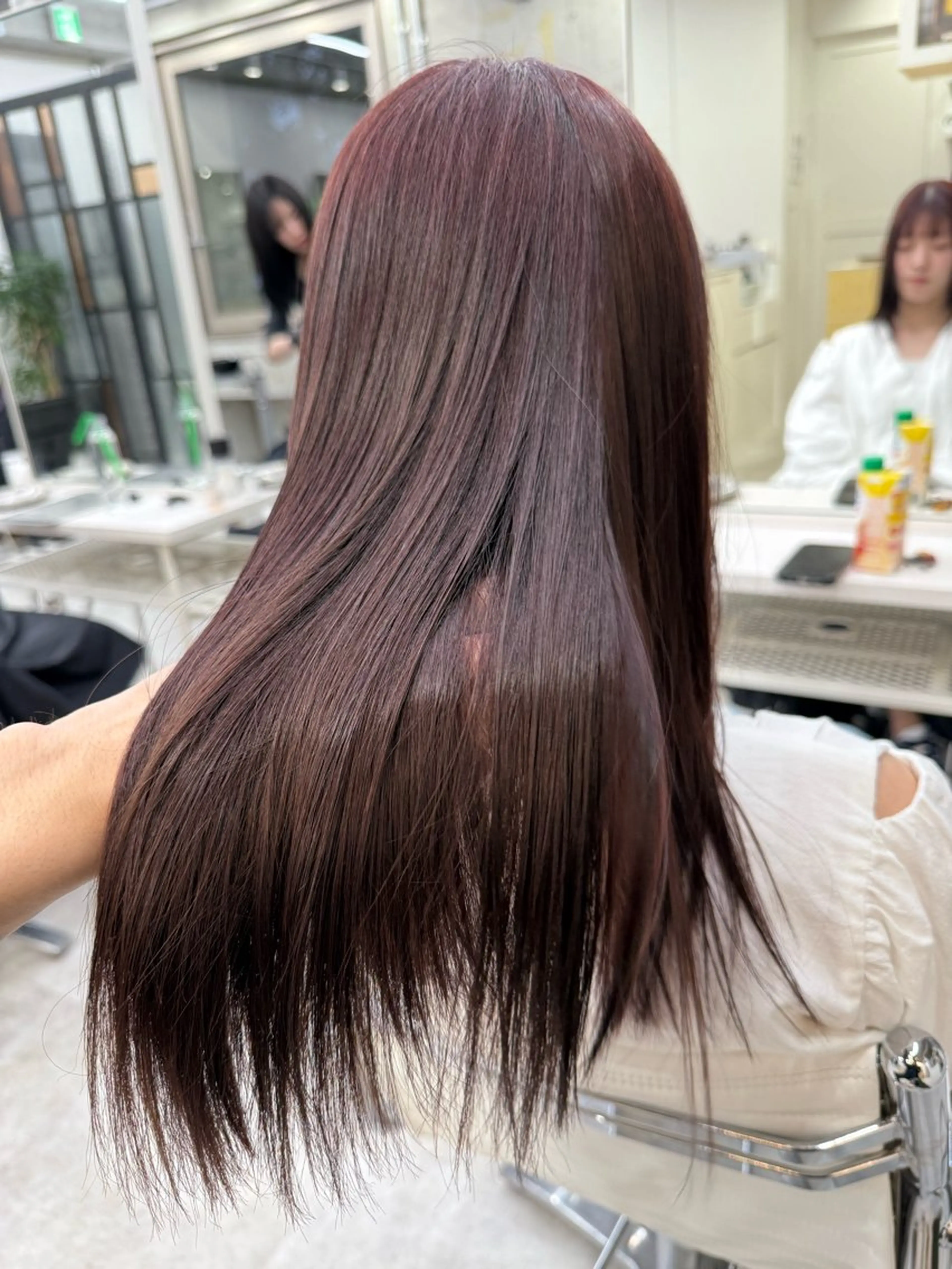 ロング カラー レッドカラー トリートメント カット ヘアカラー トリートメント 國井 廉のヘアスタイル