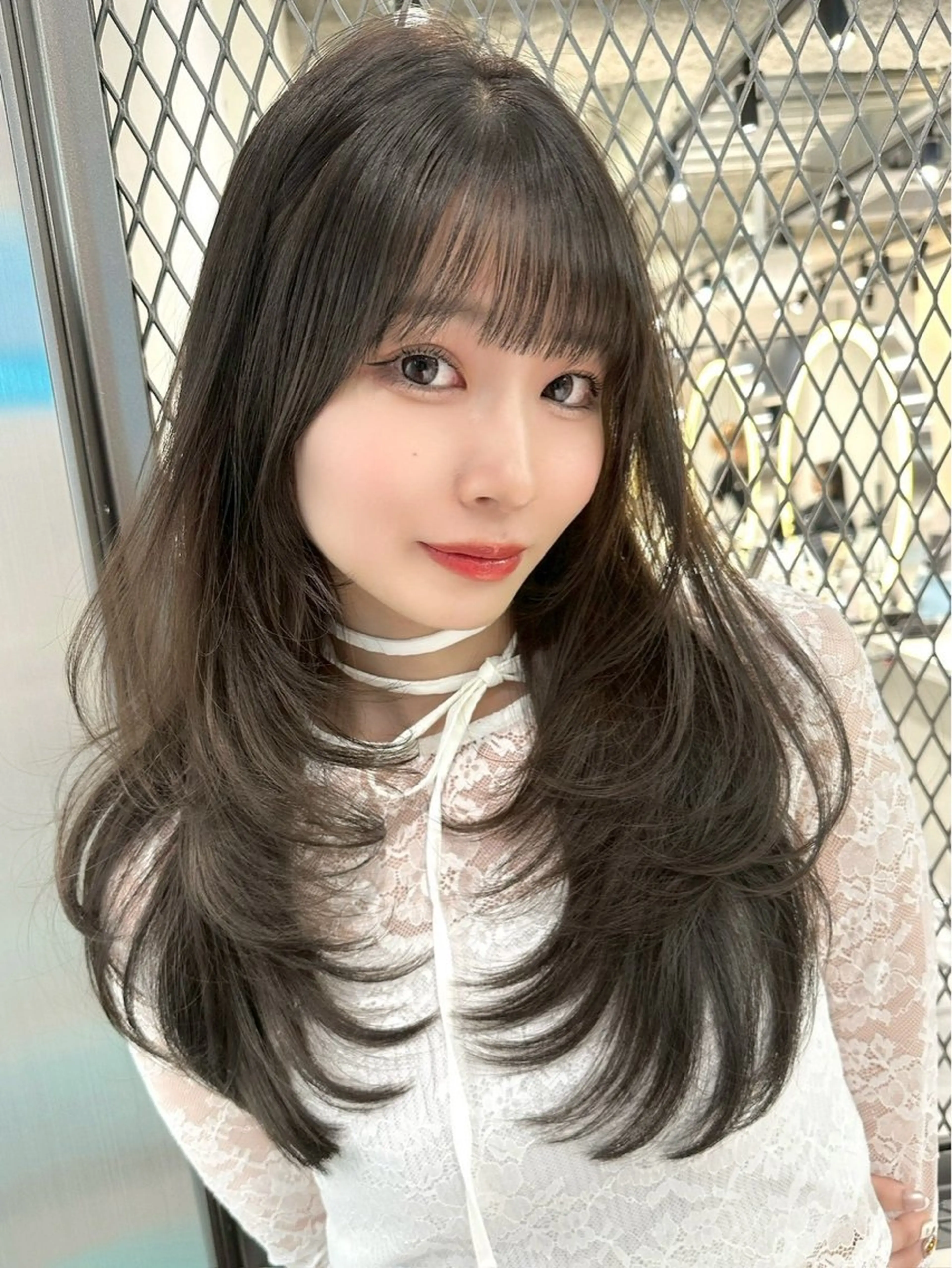 ロング カラー ブリーチ ブラウンカラー 透明感カラー ダブルカラー ハイトーンカラー カット ヘアカラー トリートメント MOMOHA/ 🍑レイヤーカットのヘアスタイル