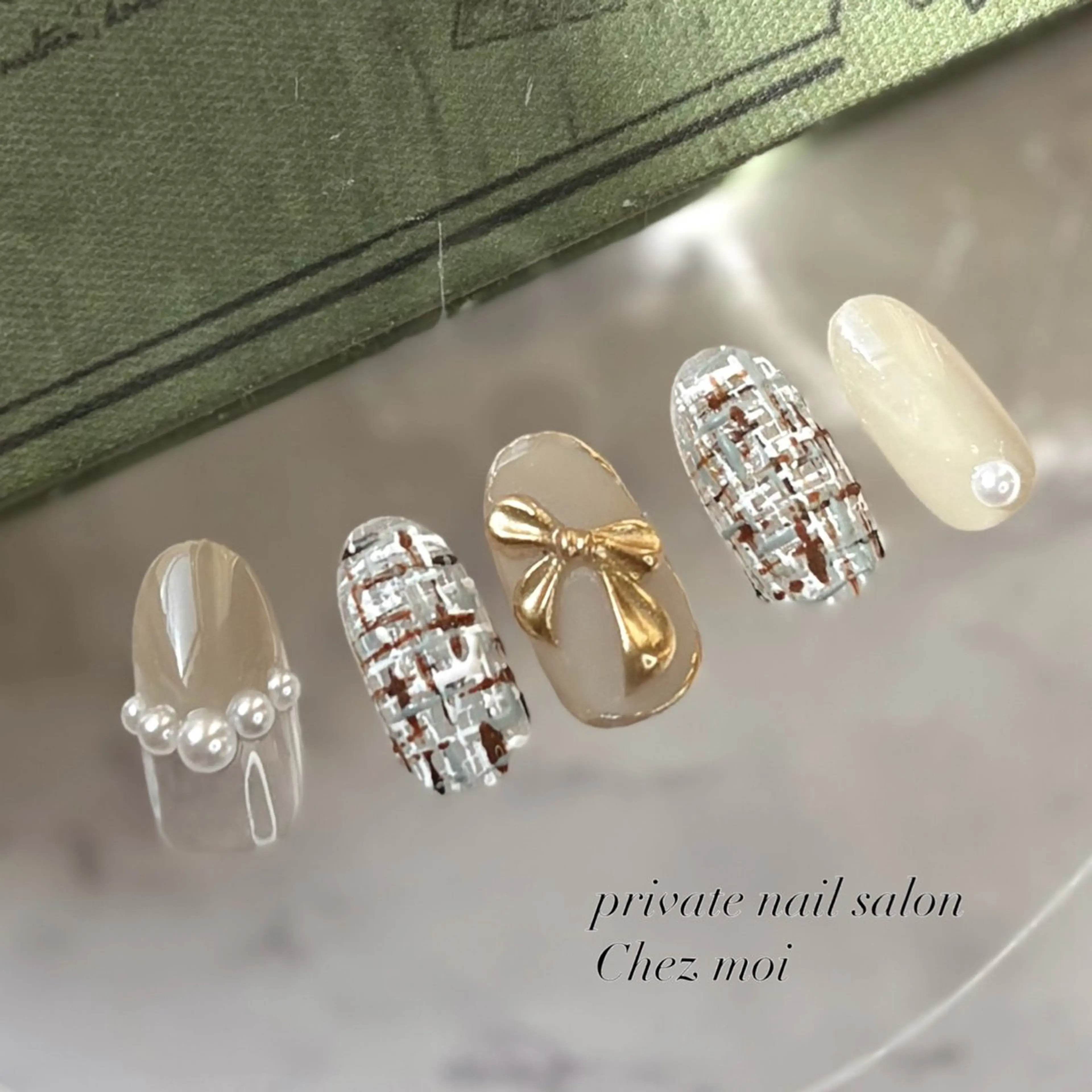 ネイル ツイードネイル KOMINE TOMOKOのネイルデザイン