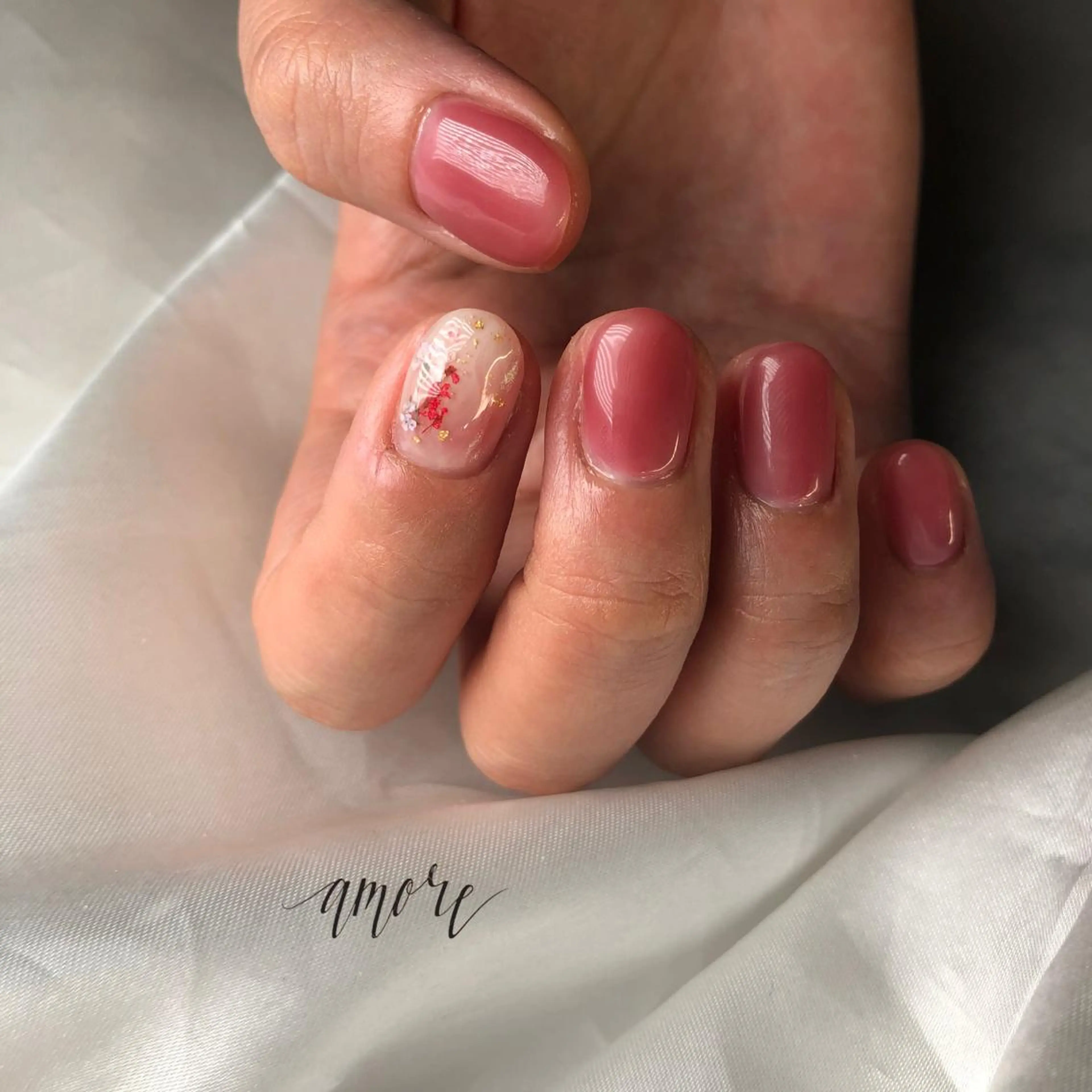 ネイル ジェルネイル 氷ネイル・うるうるネイル マグネットネイル ミラーネイル ニュアンスネイル You kyehwaのネイルデザイン