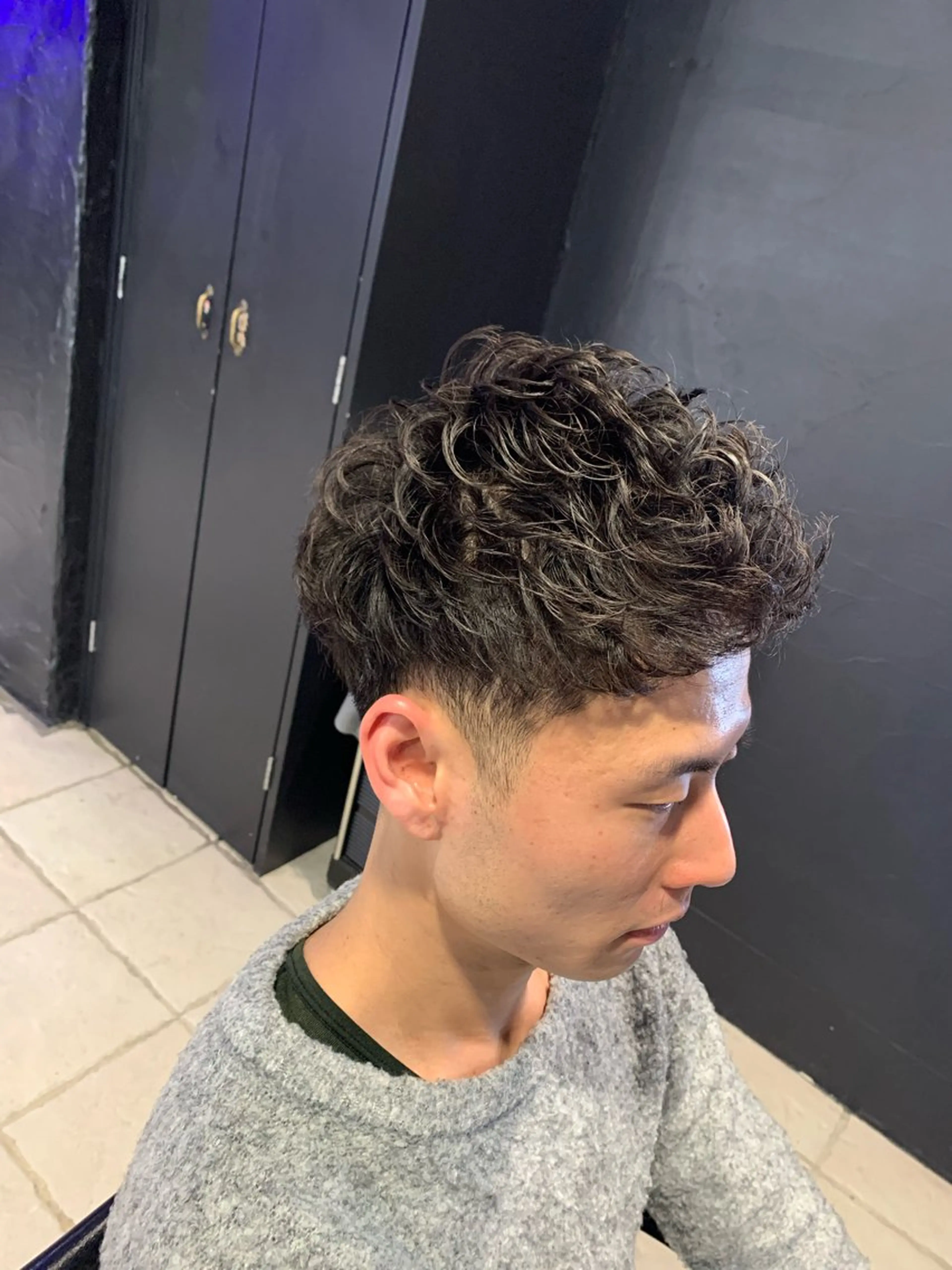 ショート メンズ メンズパーマ カット パーマ トリートメント ヘアセット メンズパーマ/難波/ 心斎橋　室園亮佑のヘアスタイル