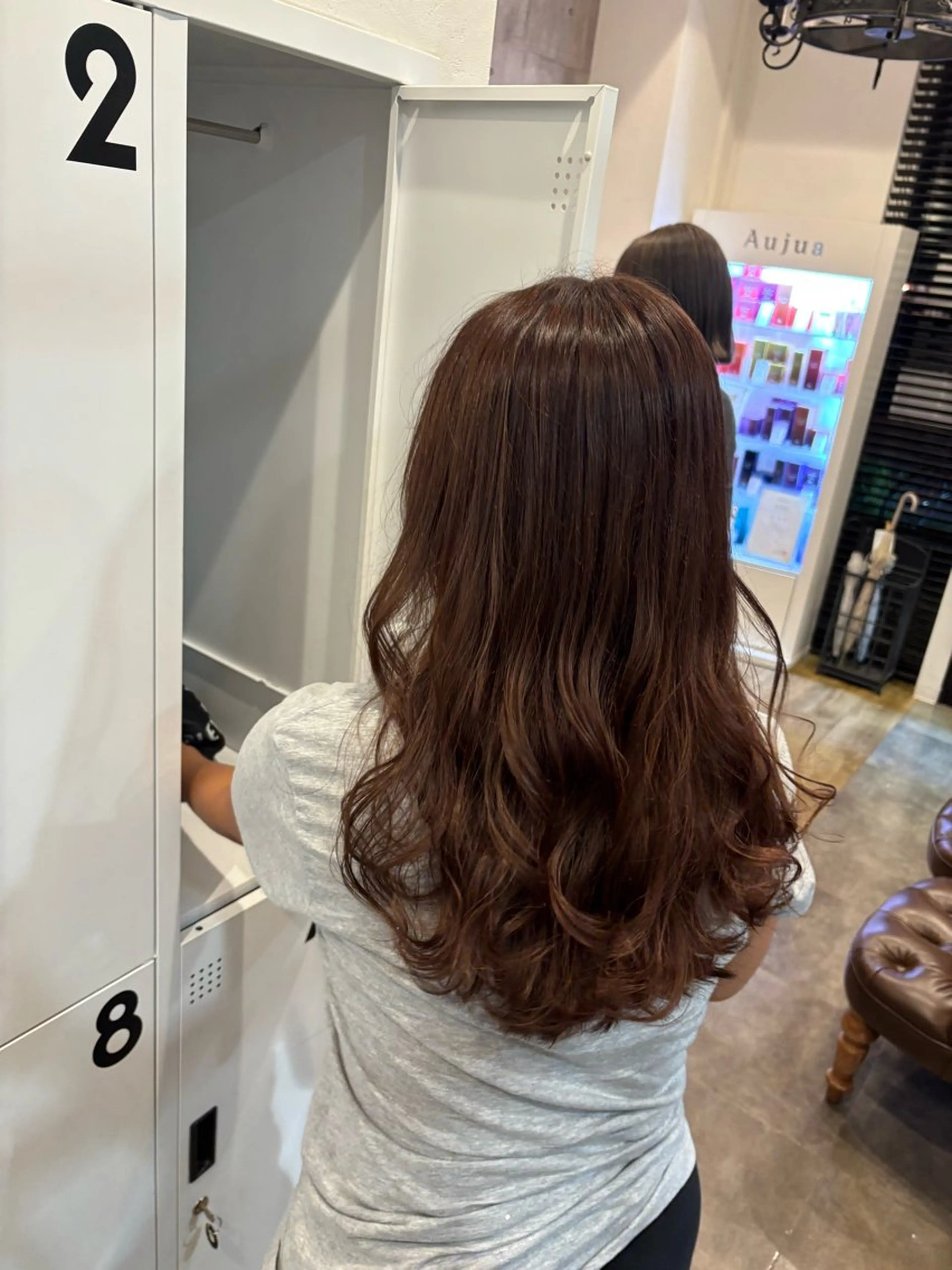 ロング カラー ブラウンカラー ショコラブラウン ヘアカラー トリートメント 加藤 つばさのヘアスタイル
