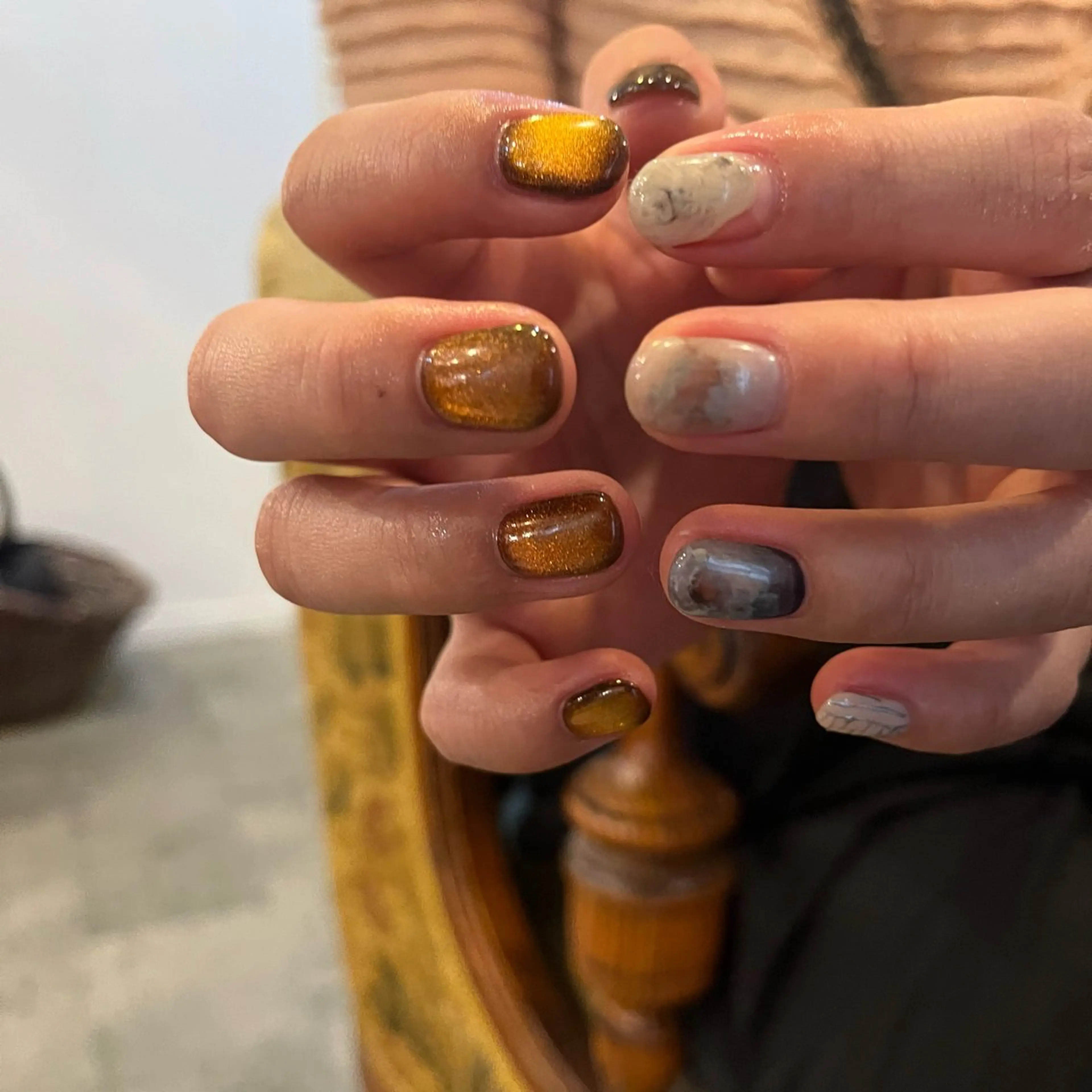 ネイル ハンドネイル 岩本 杏のネイルデザイン