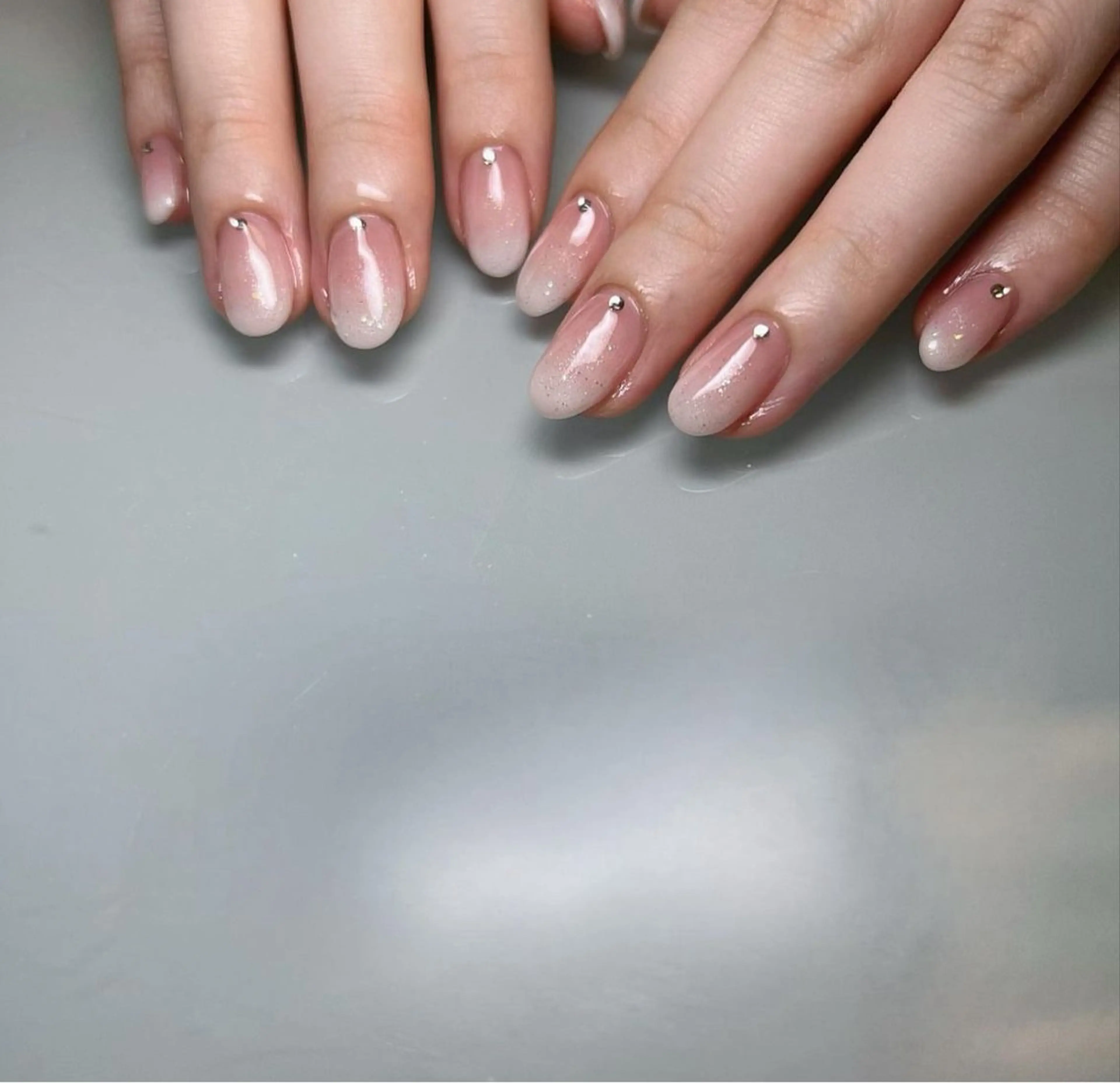 ネイル maison dari (ﾒｿﾞﾝ   ﾀﾞﾘ )所属・高橋 ユカのネイルデザイン