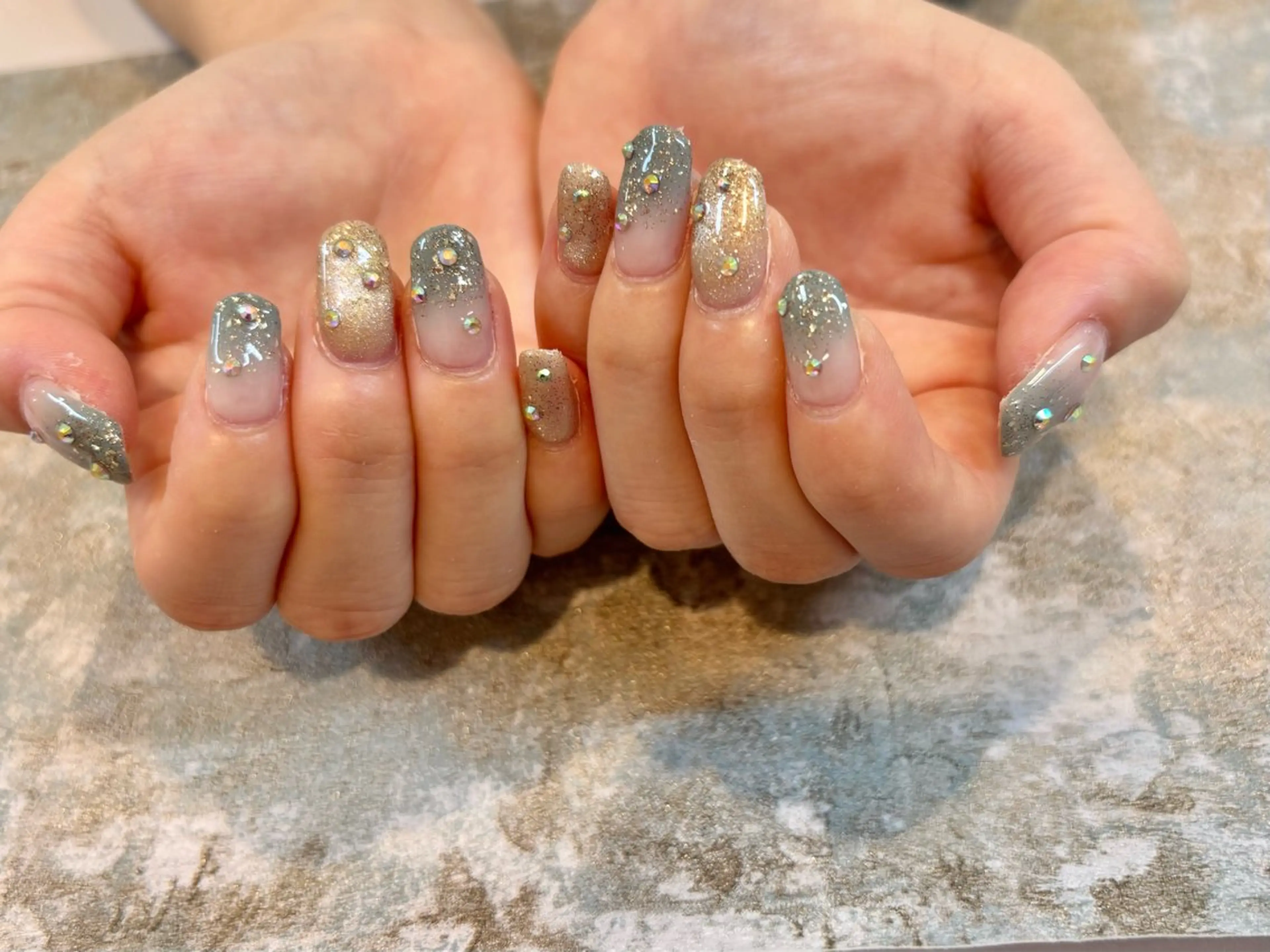 ネイル AXSIA NAILのネイルデザイン