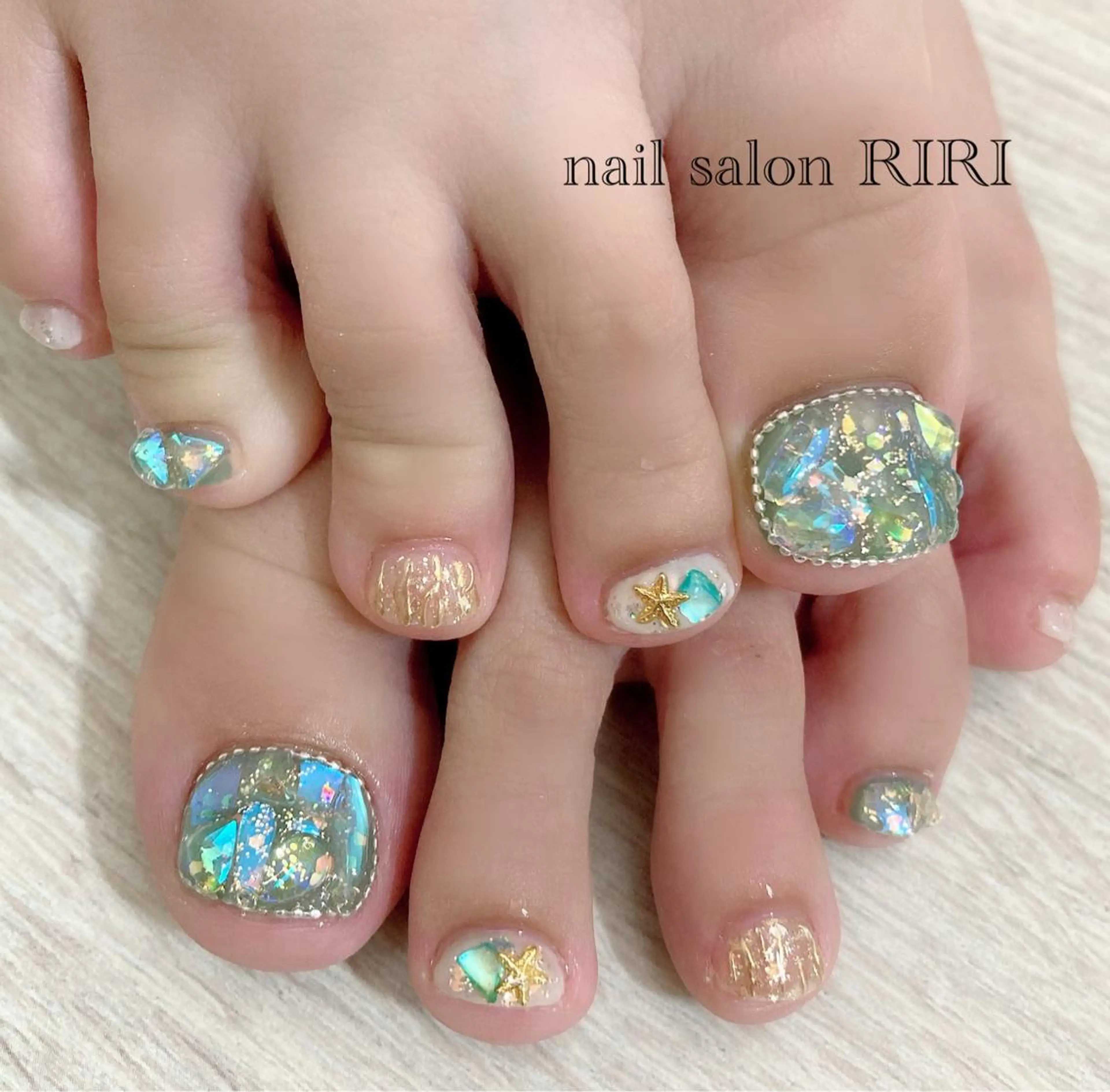 ネイル ストーンネイル private  nail  salon RIRI所属・RIRI リリのネイルデザイン