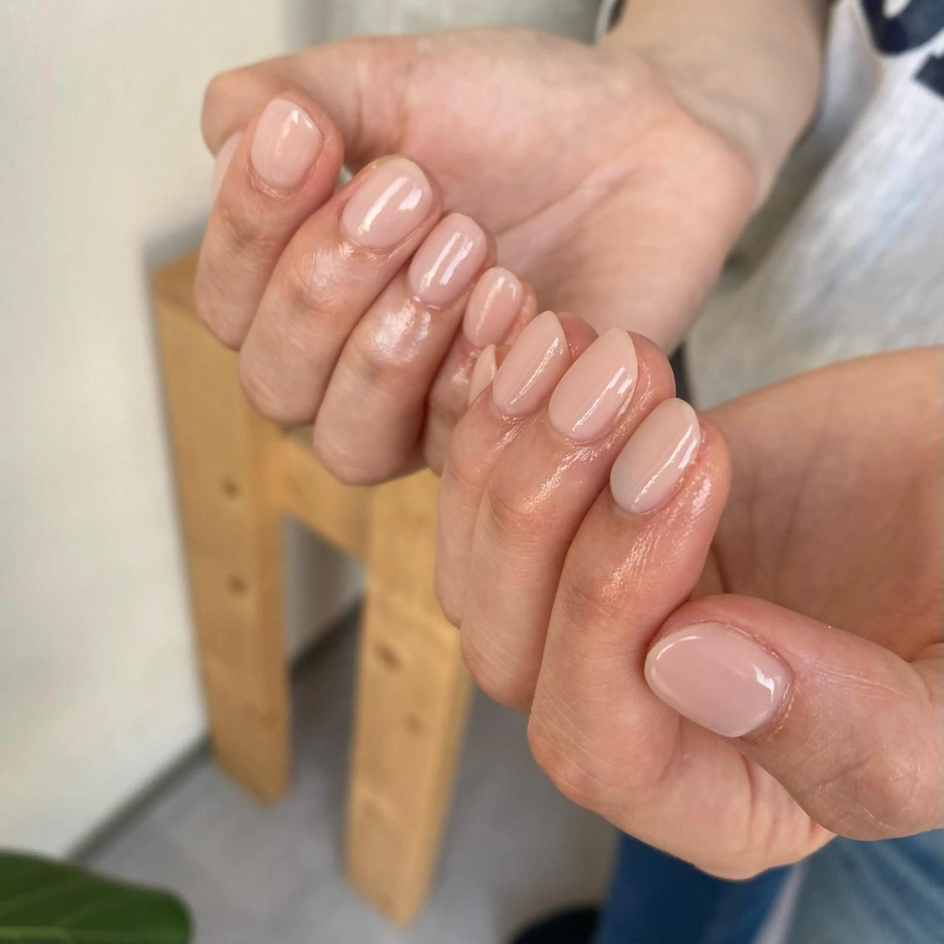 ネイル ワンカラーネイル 石原 彩音のネイルデザイン