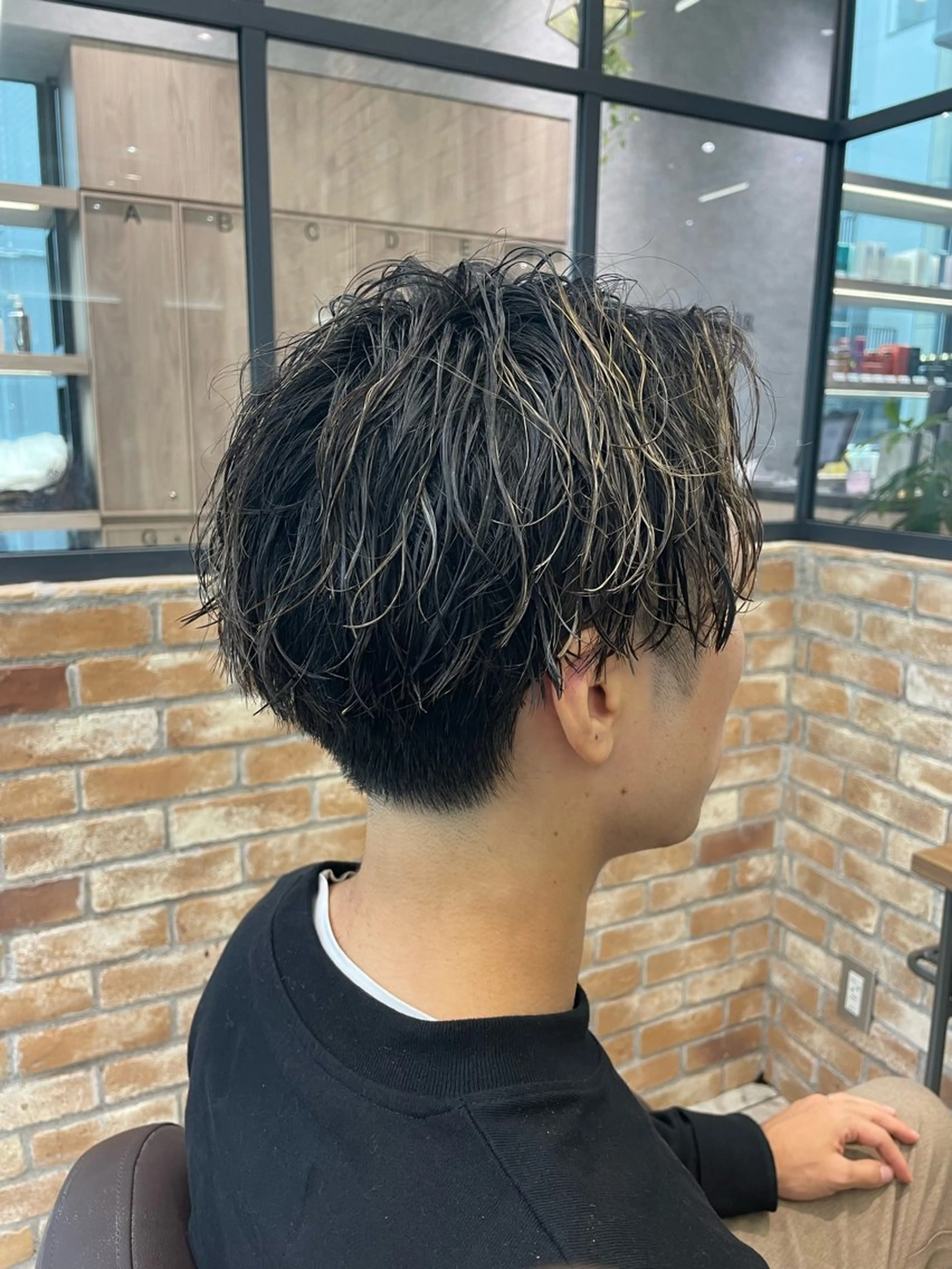 ショート カラー パーマ メンズ カット ヘアカラー メンズヘア特化 廣田和也のヘアスタイル