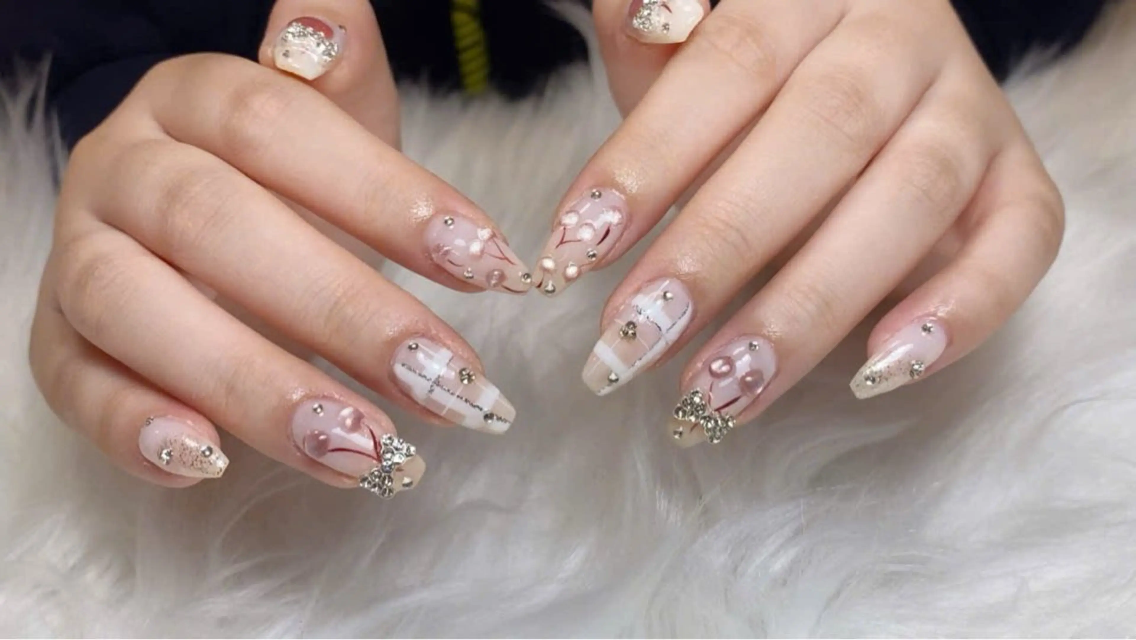ネイル ハンドネイル REI nailのネイルデザイン