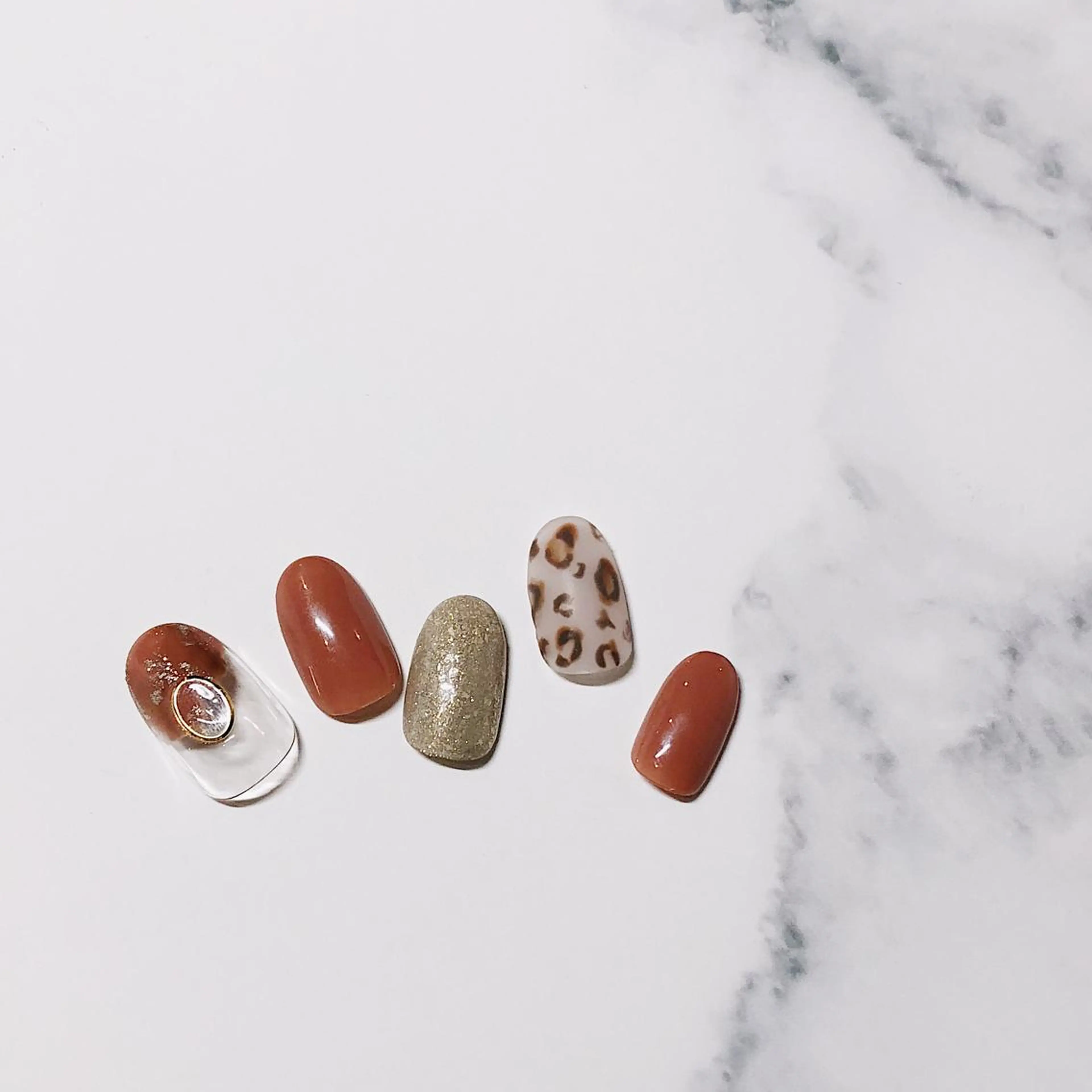 ネイル ハンドネイル 🌞💜 KAORI 🌴のネイルデザイン