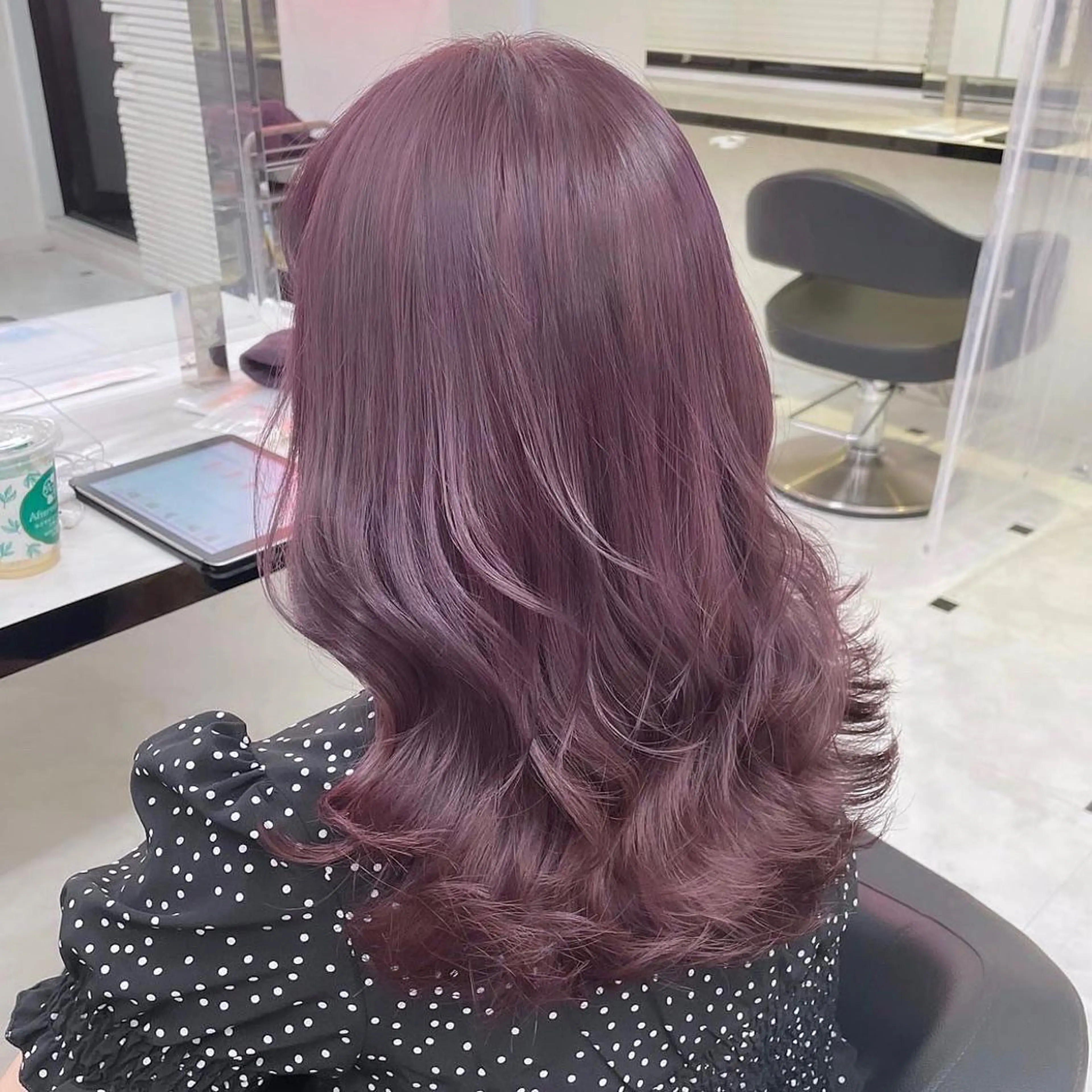 セミロング カラー 🩰透明感カラー♡ UTA🩰のヘアスタイル