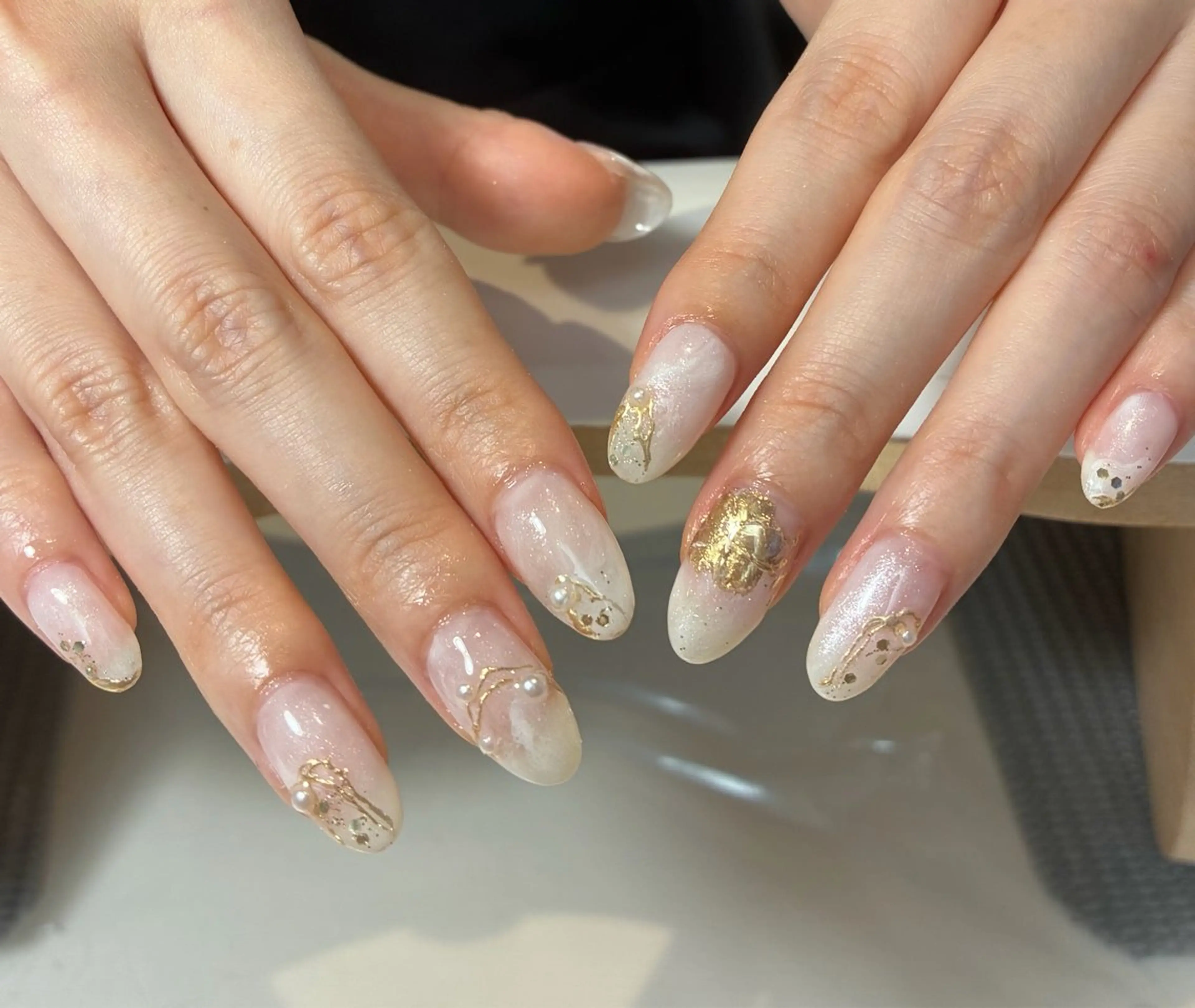 ネイル ニュアンスネイル ホワイト milimili アンナのネイルデザイン