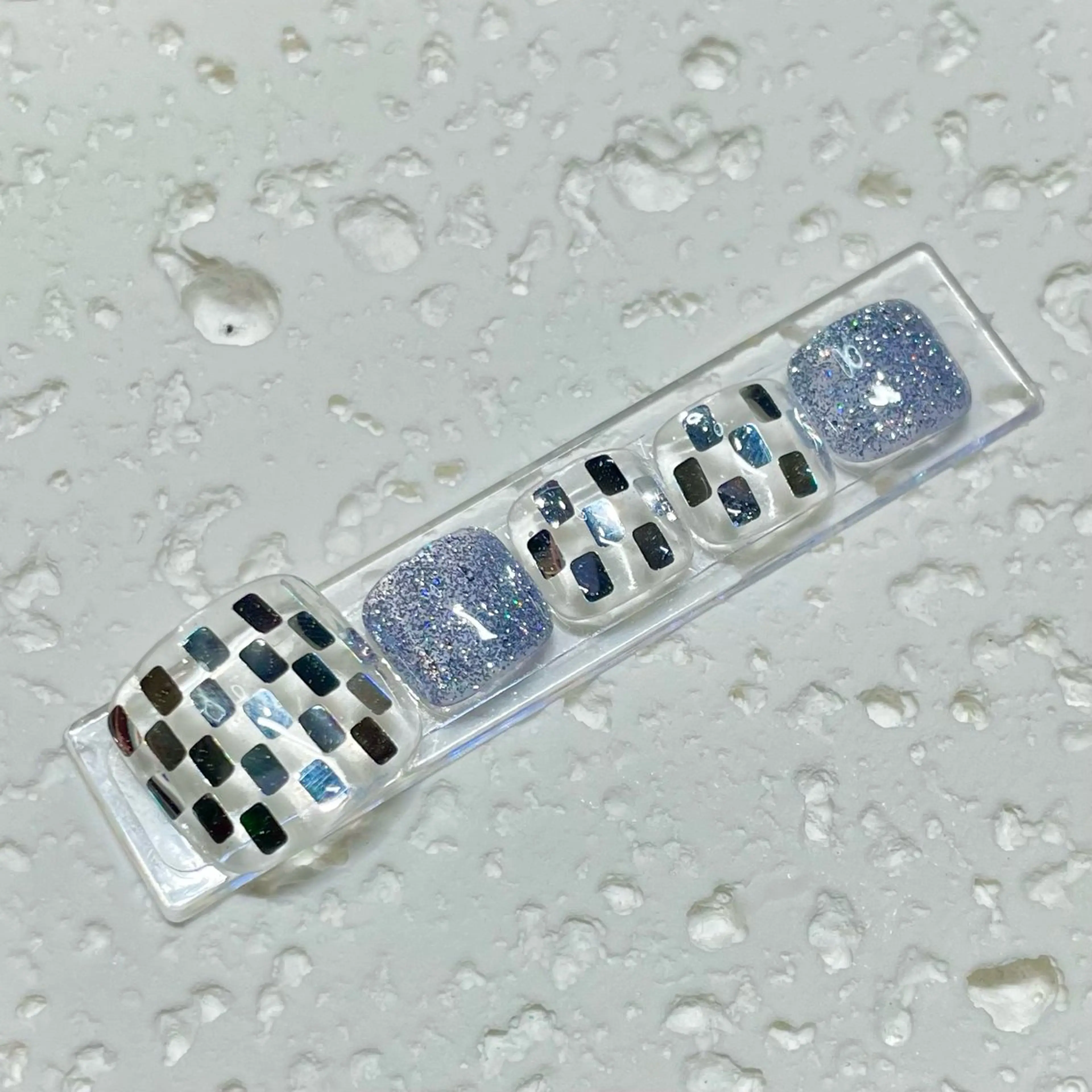 ネイル ミラーネイル Nail Salon Y.のネイルデザイン