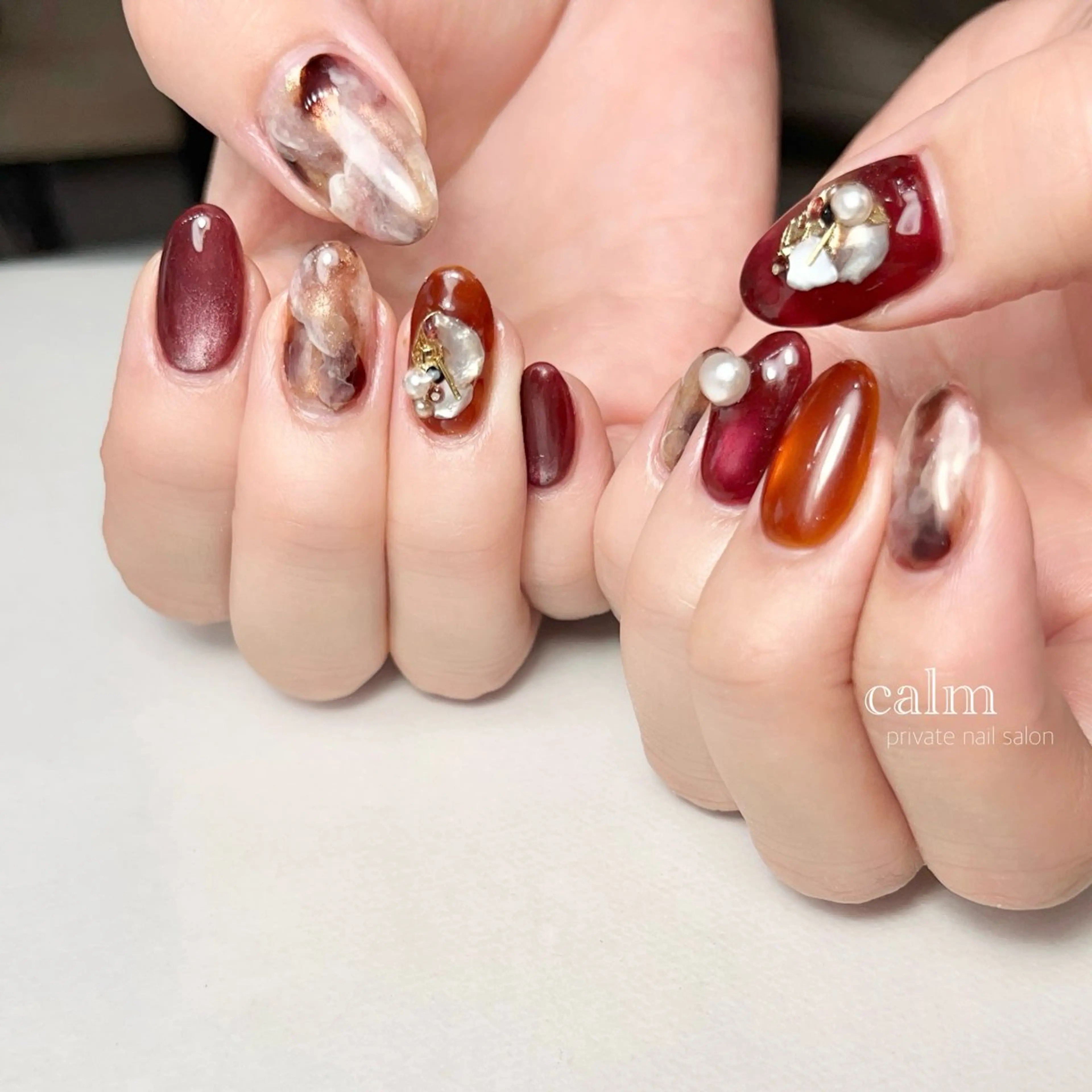 ネイル ハンドネイル calm 〔ｶｰﾑ〕のネイルデザイン